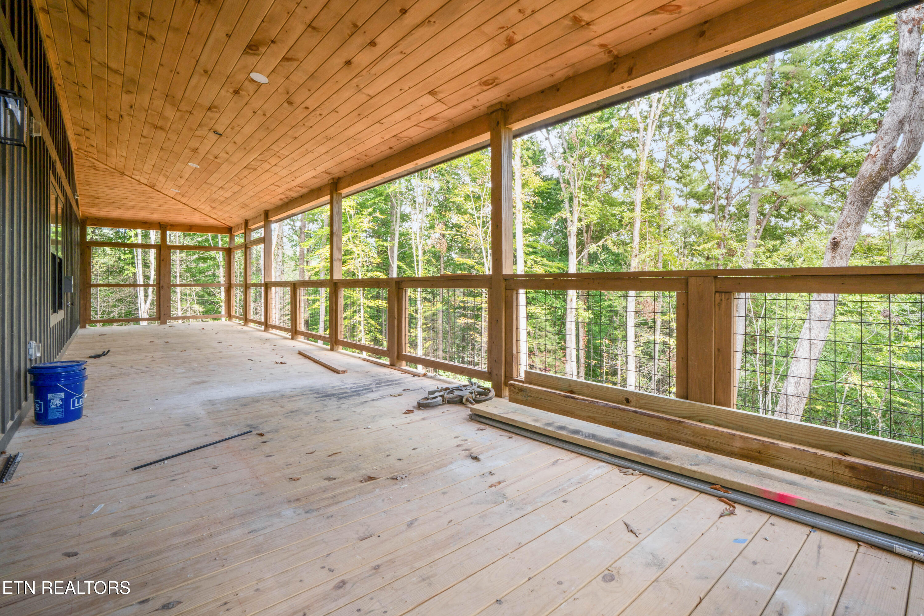 2759 Owls Cove Way Sevierville TN 37862