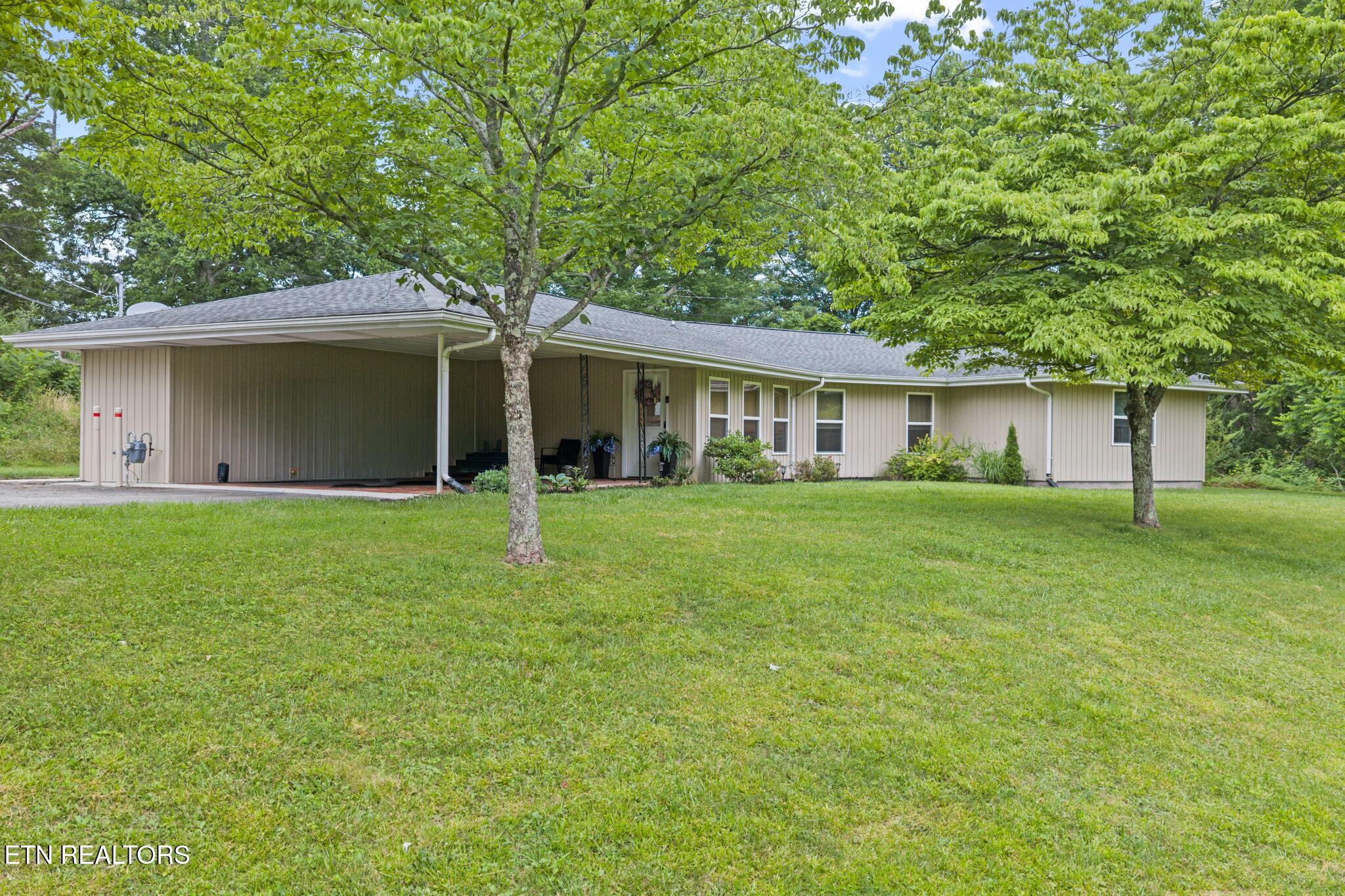 1169 Main Street Wartburg TN 37887
