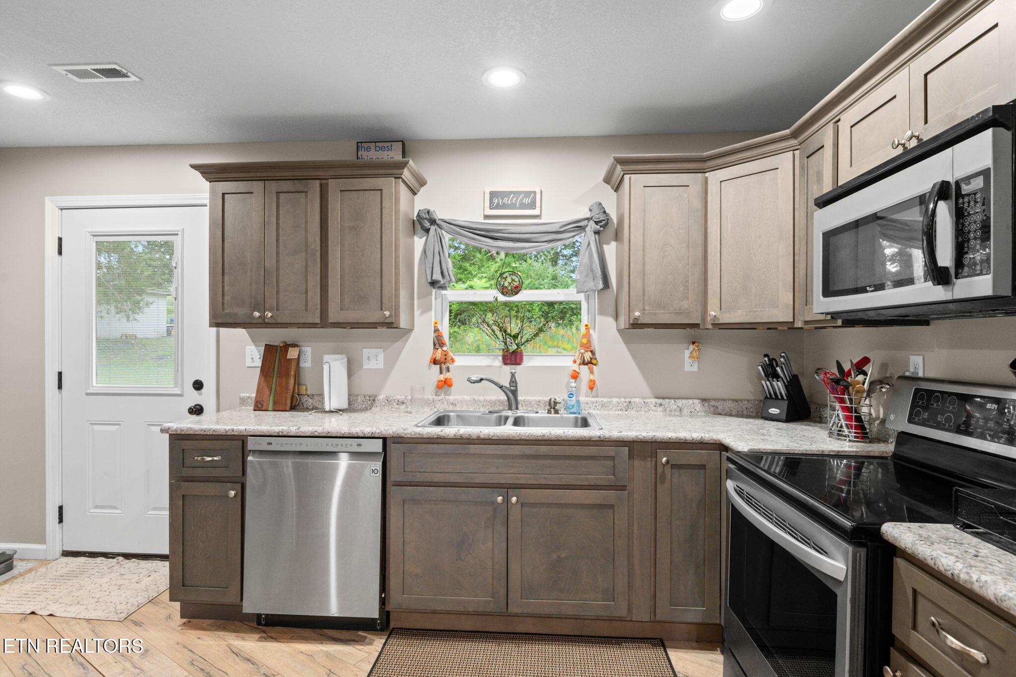 1169 Main Street Wartburg TN 37887