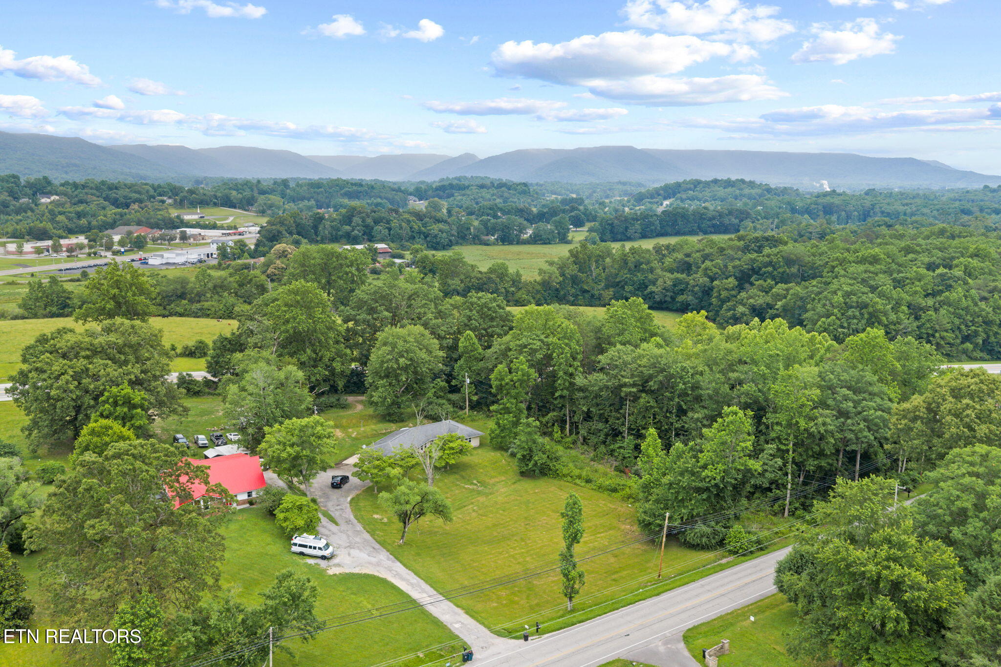 1169 Main Street Wartburg TN 37887