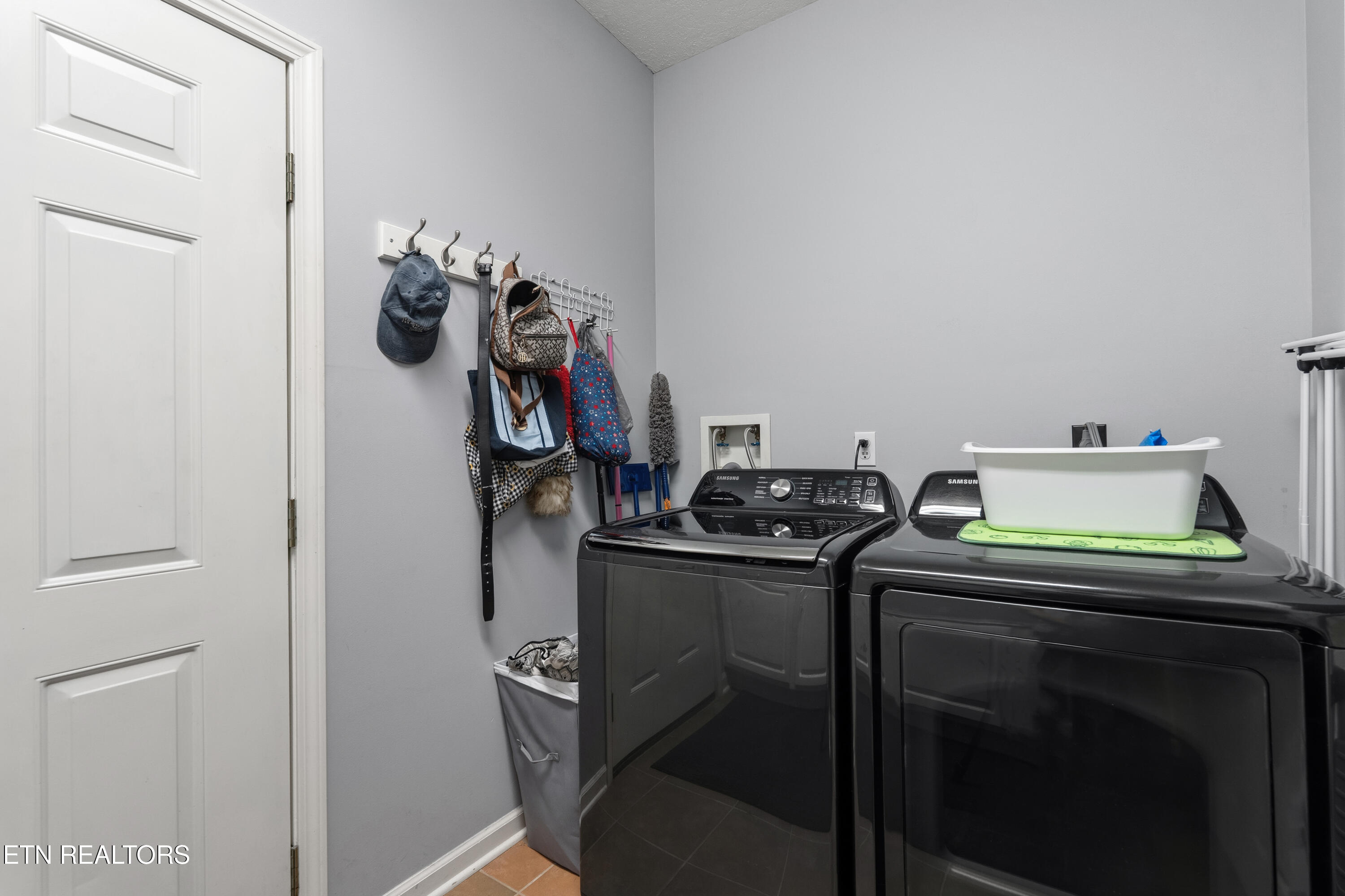 288 Osprey Circle Vonore TN 37885