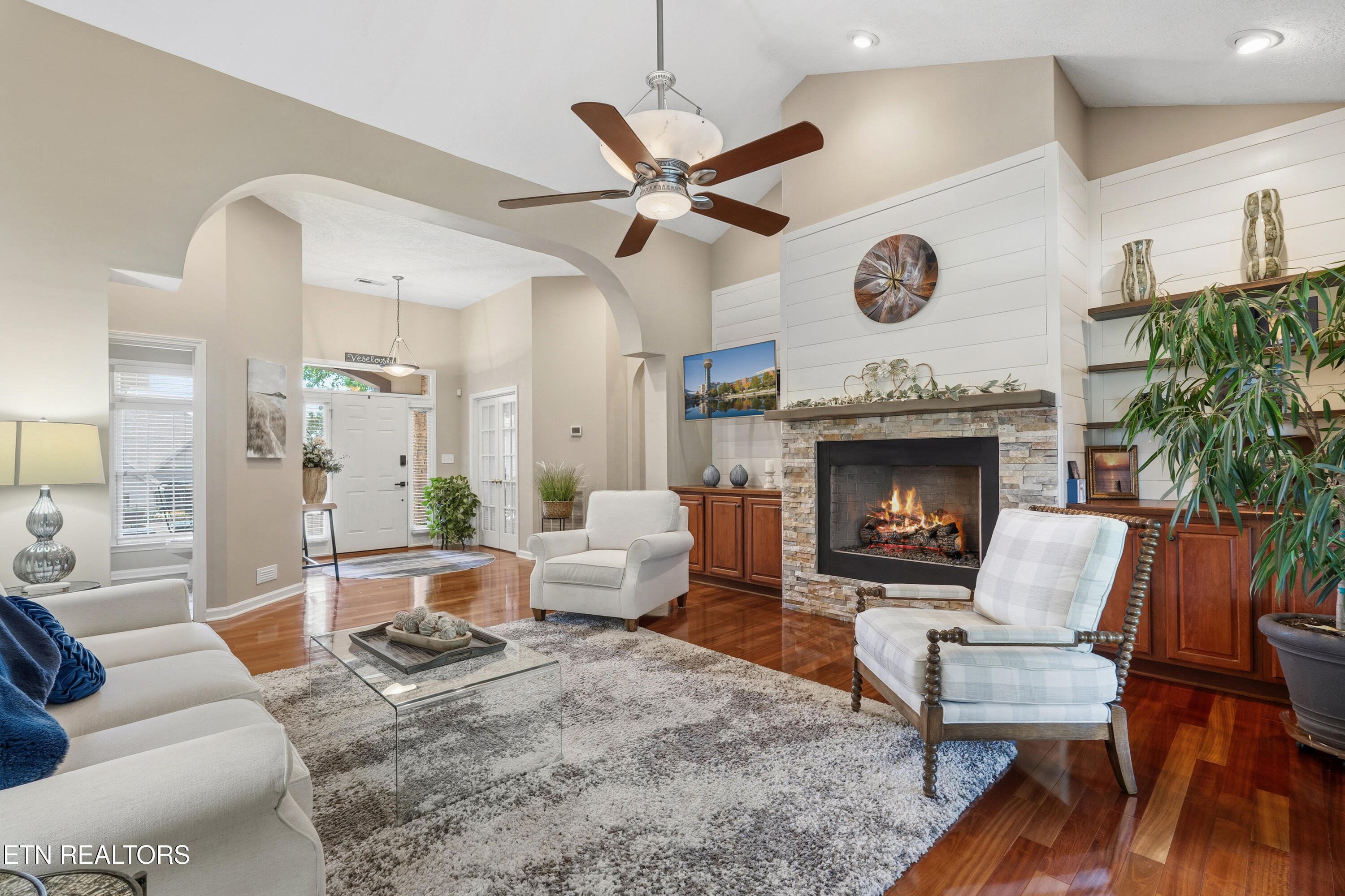 288 Osprey Circle Vonore TN 37885