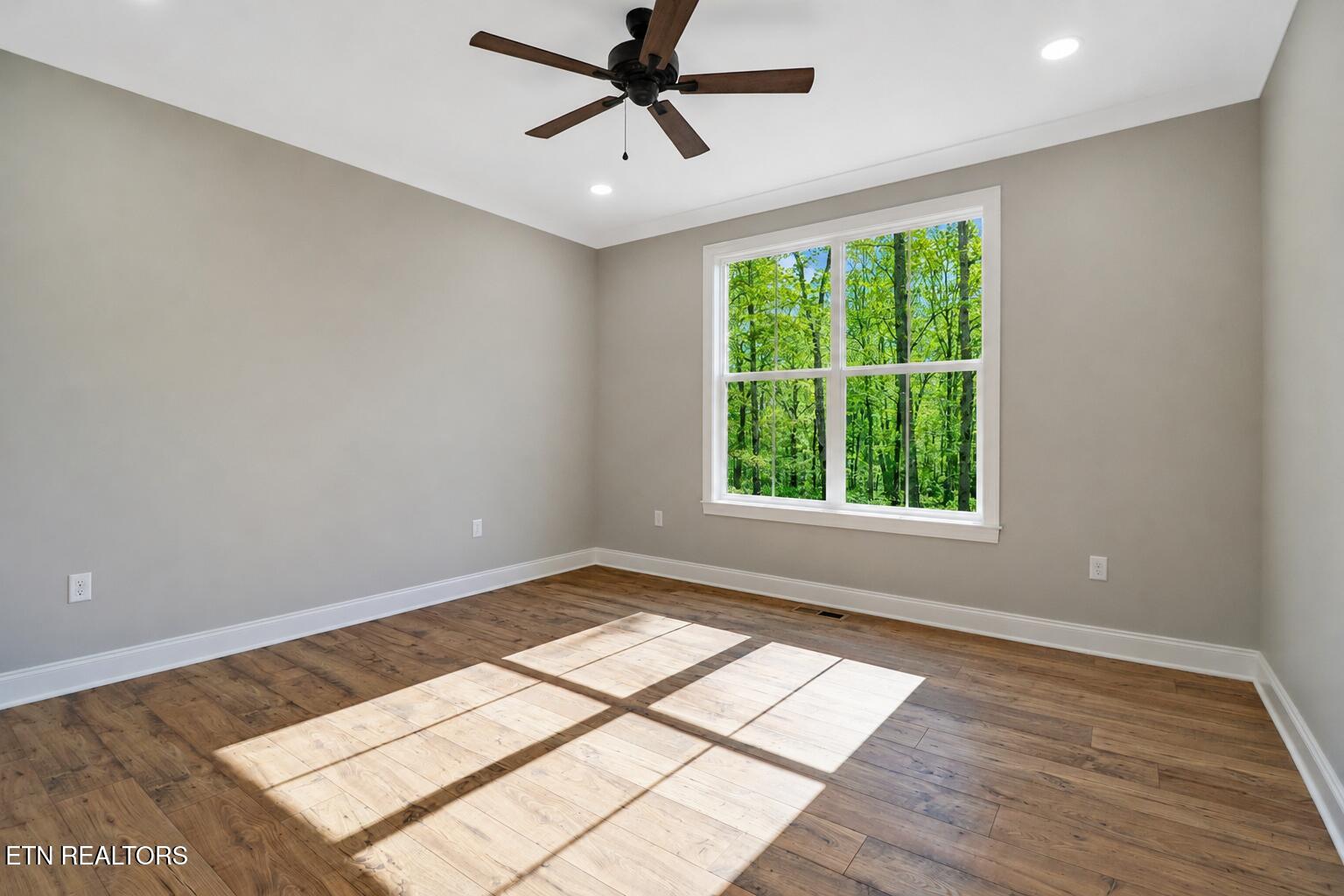 1052 Catoosa Ridge Drive Crossville TN 38571
