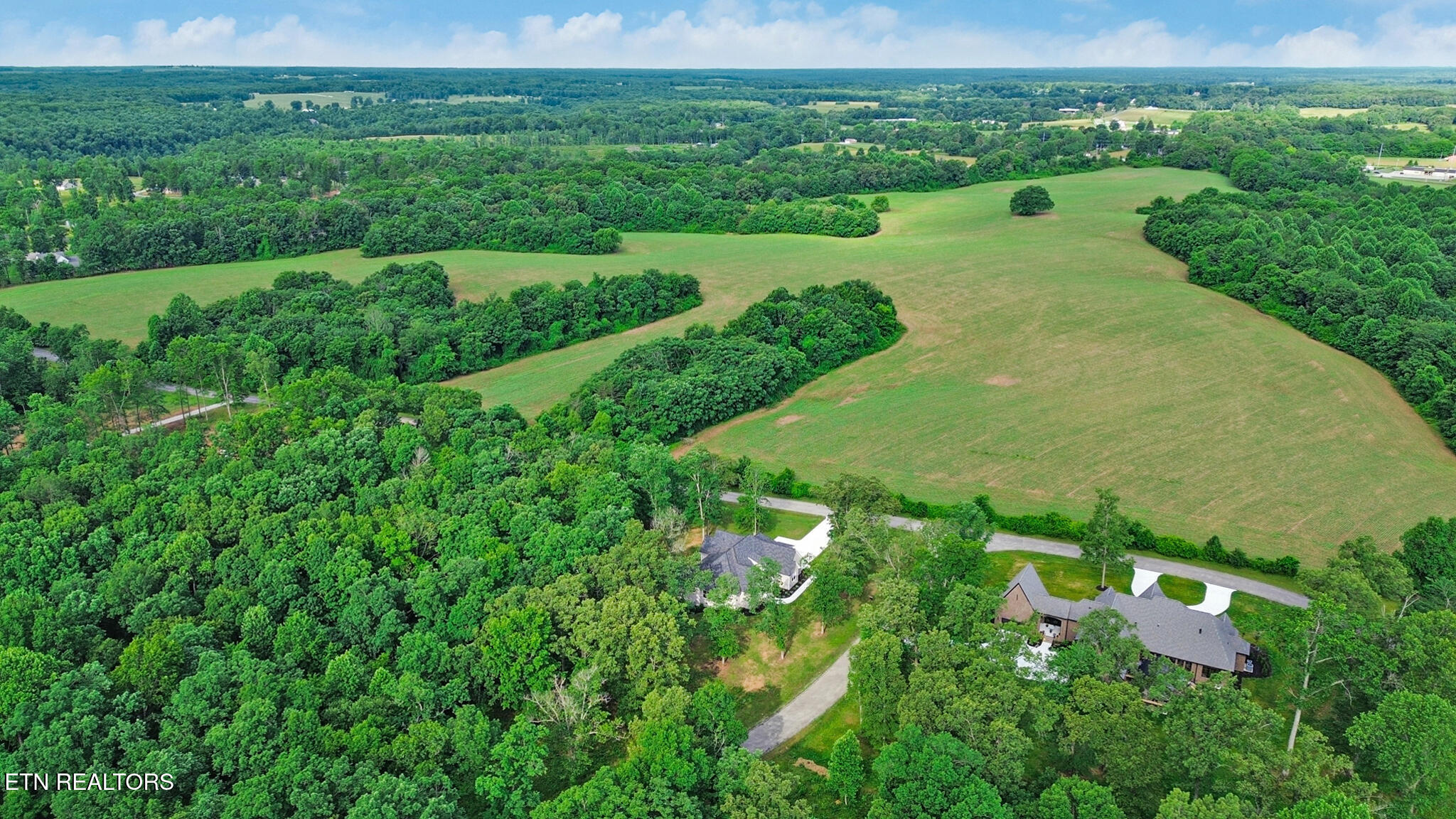 1052 Catoosa Ridge Drive Crossville TN 38571
