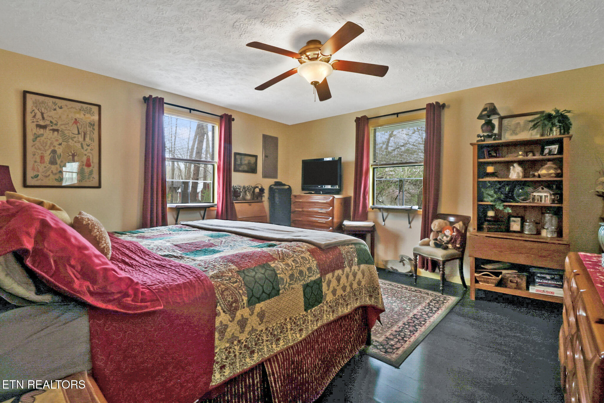 70 Linger Lake Drive Crossville TN 38571