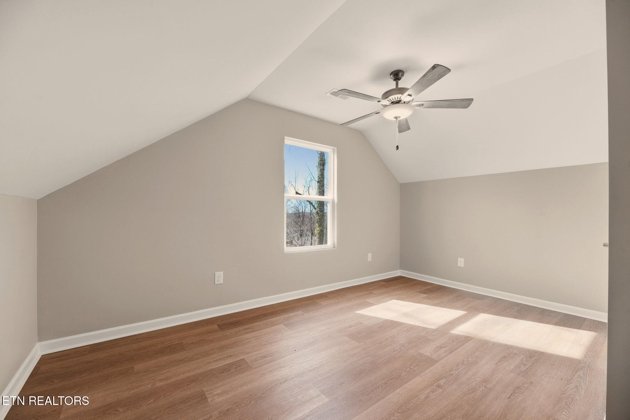 136 California Avenue Oak Ridge TN 37830