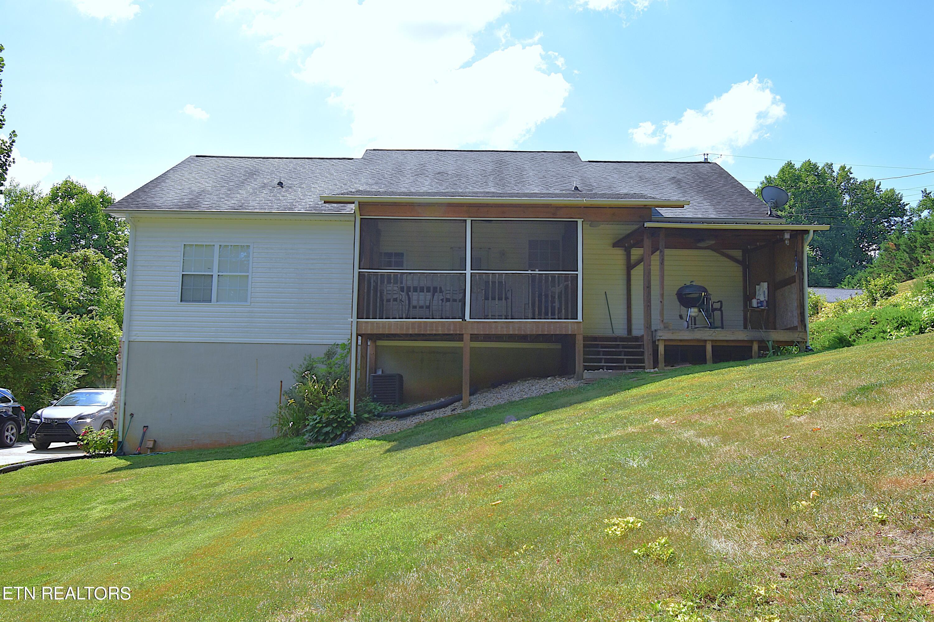 110 Overlook Lane Clinton TN 37716