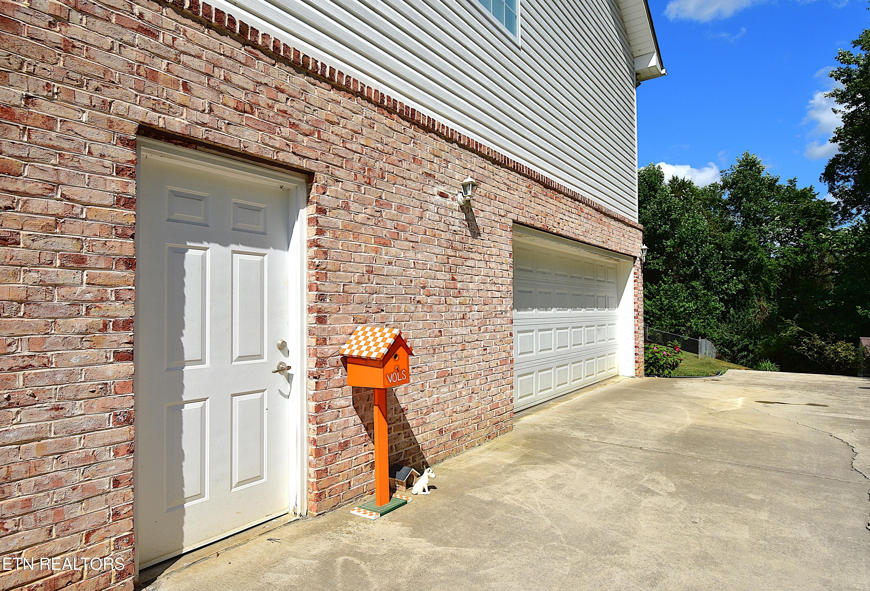 110 Overlook Lane Clinton TN 37716