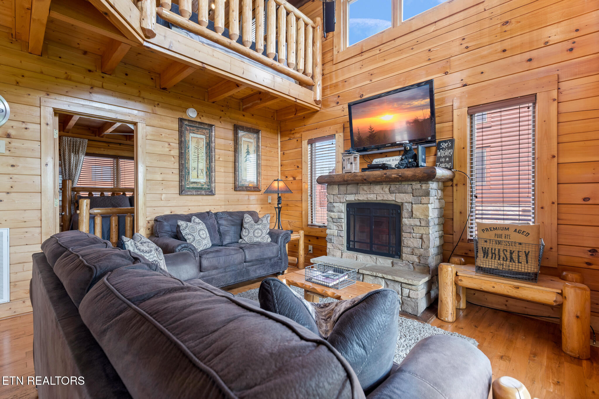 2819 White Oak Ridge Lane Sevierville TN 37862