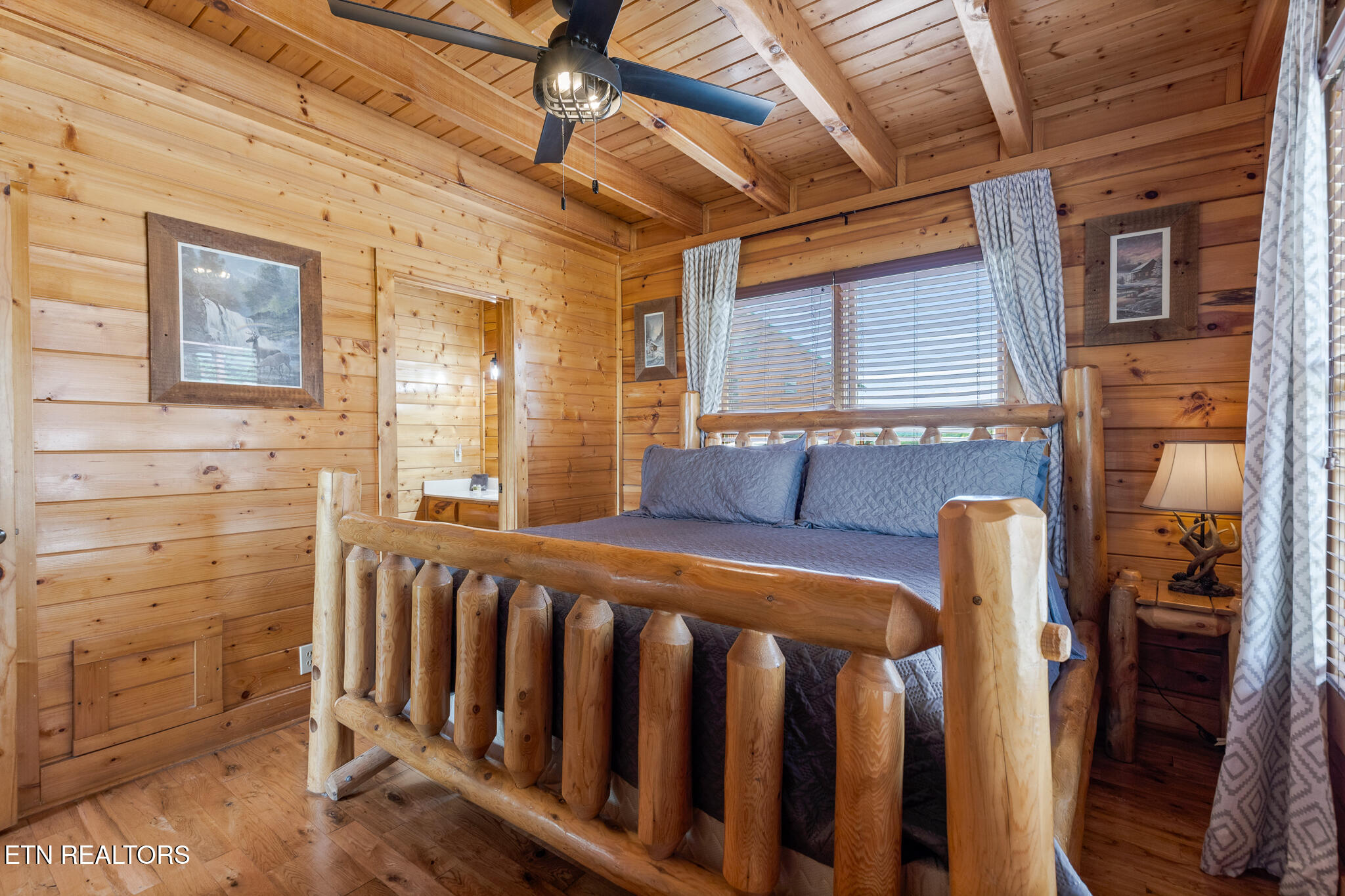 2819 White Oak Ridge Lane Sevierville TN 37862