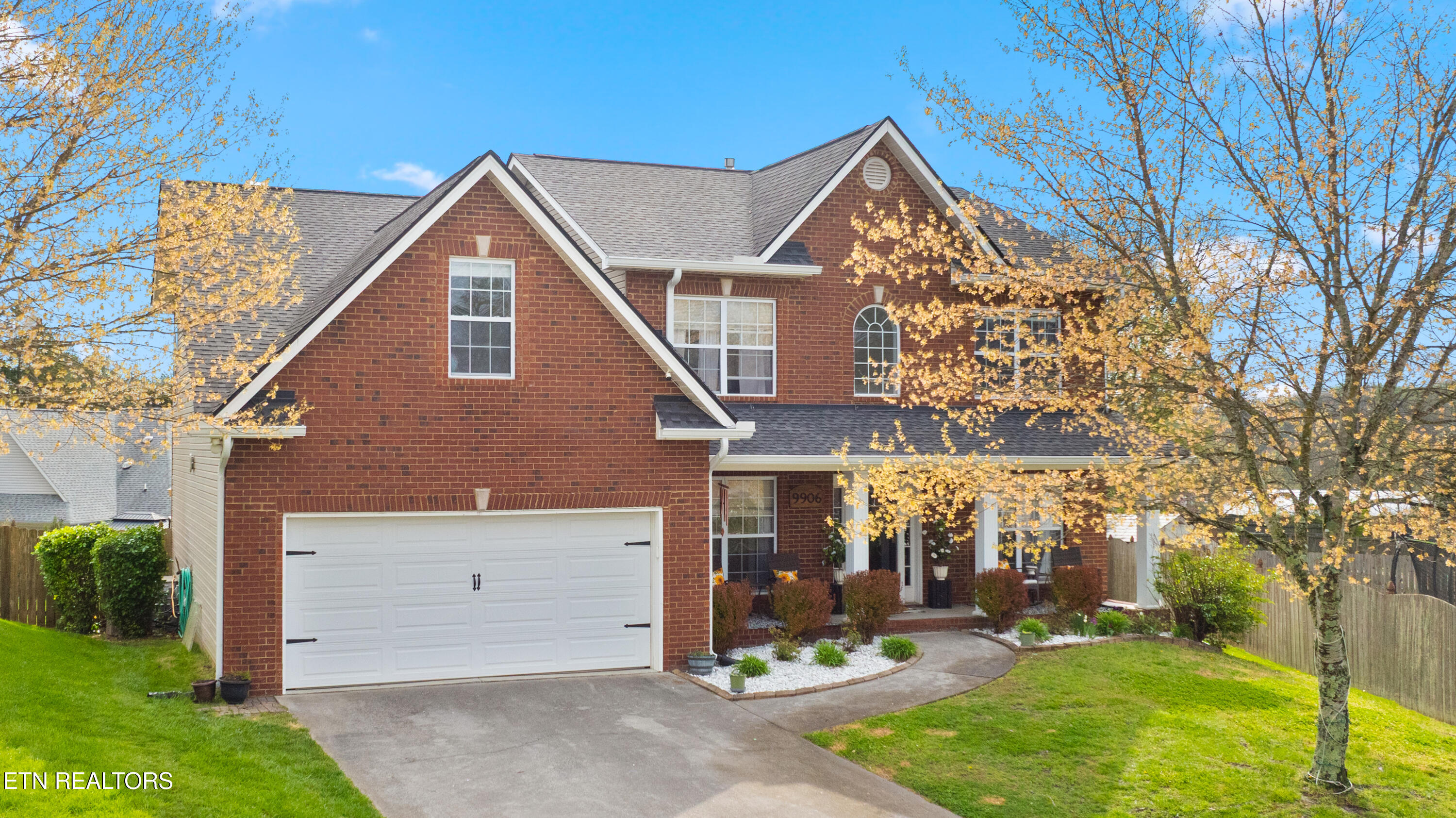 9906 Bassett Lane Knoxville TN 37932