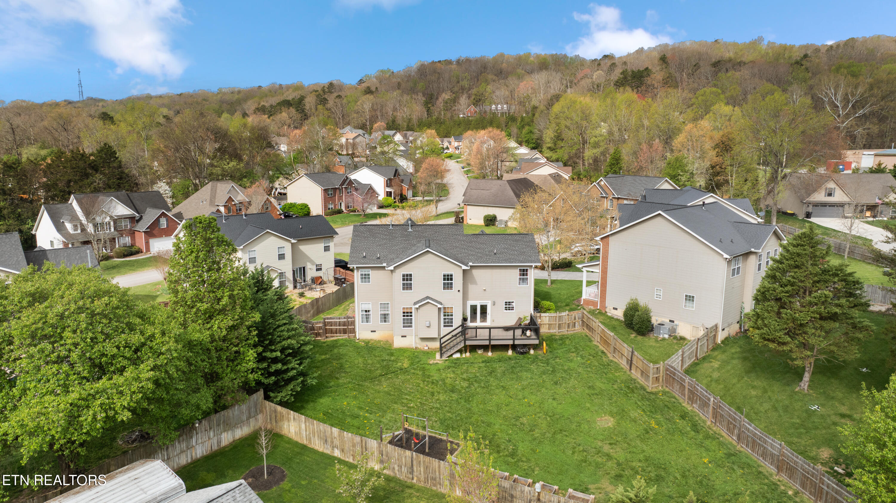 9906 Bassett Lane Knoxville TN 37932