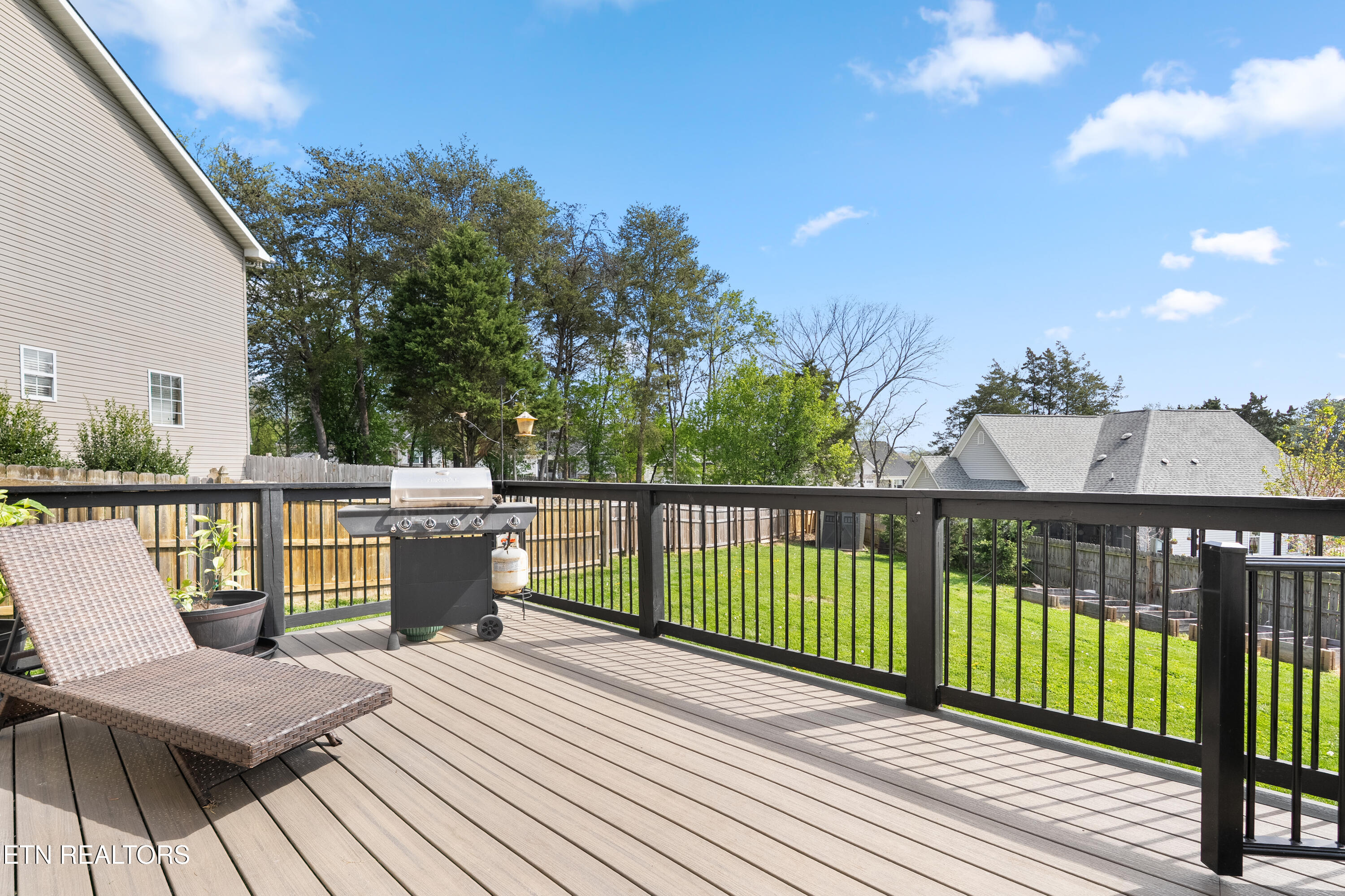 9906 Bassett Lane Knoxville TN 37932