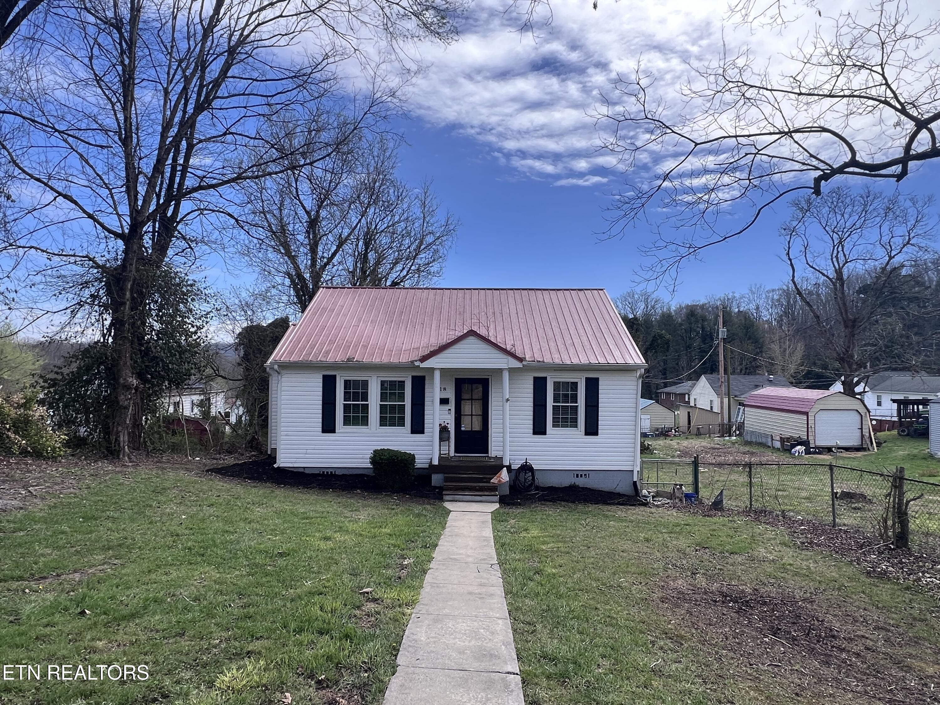 118 E Kentucky Avenue Lafollette TN 37766