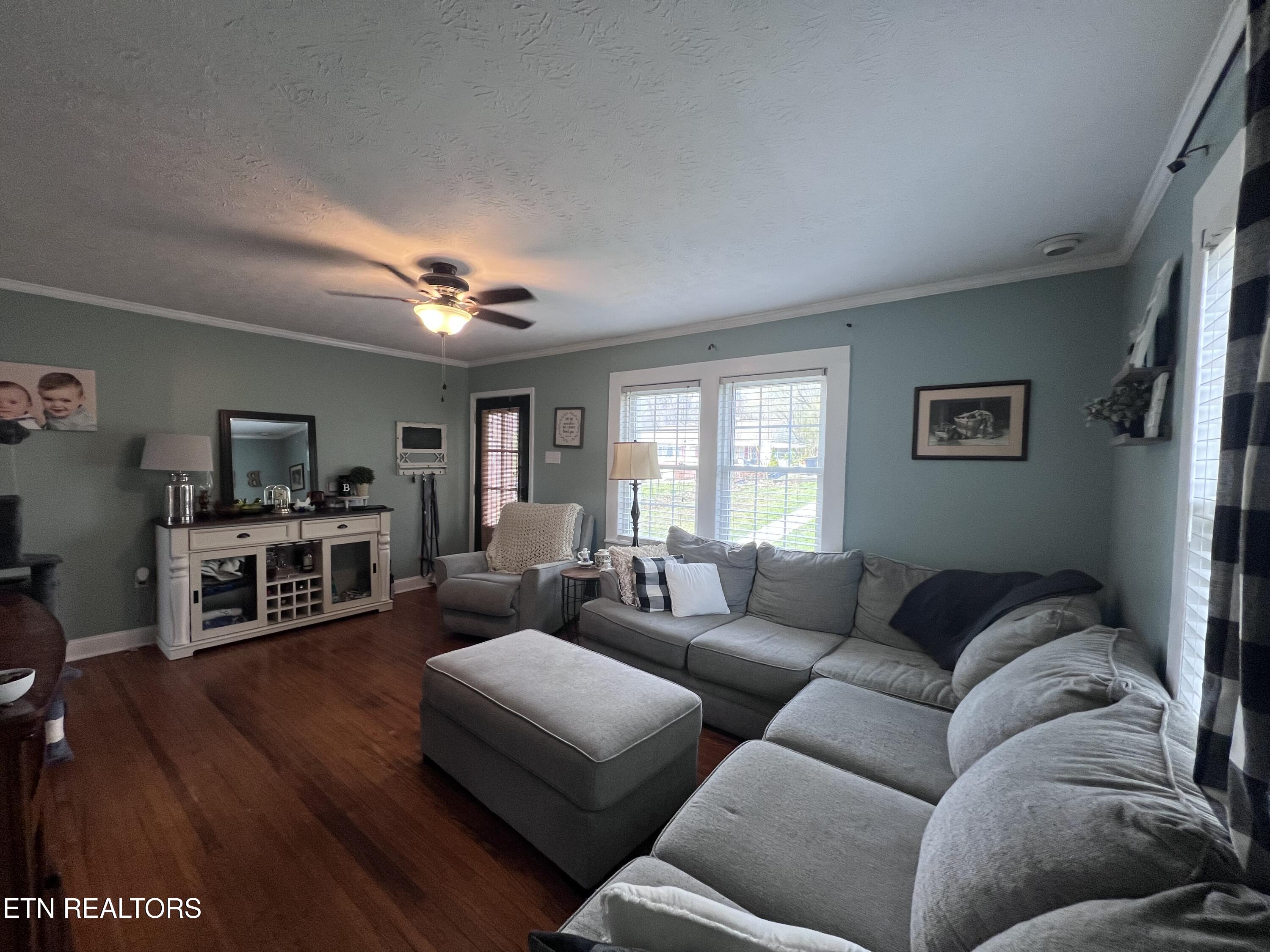 118 E Kentucky Avenue Lafollette TN 37766