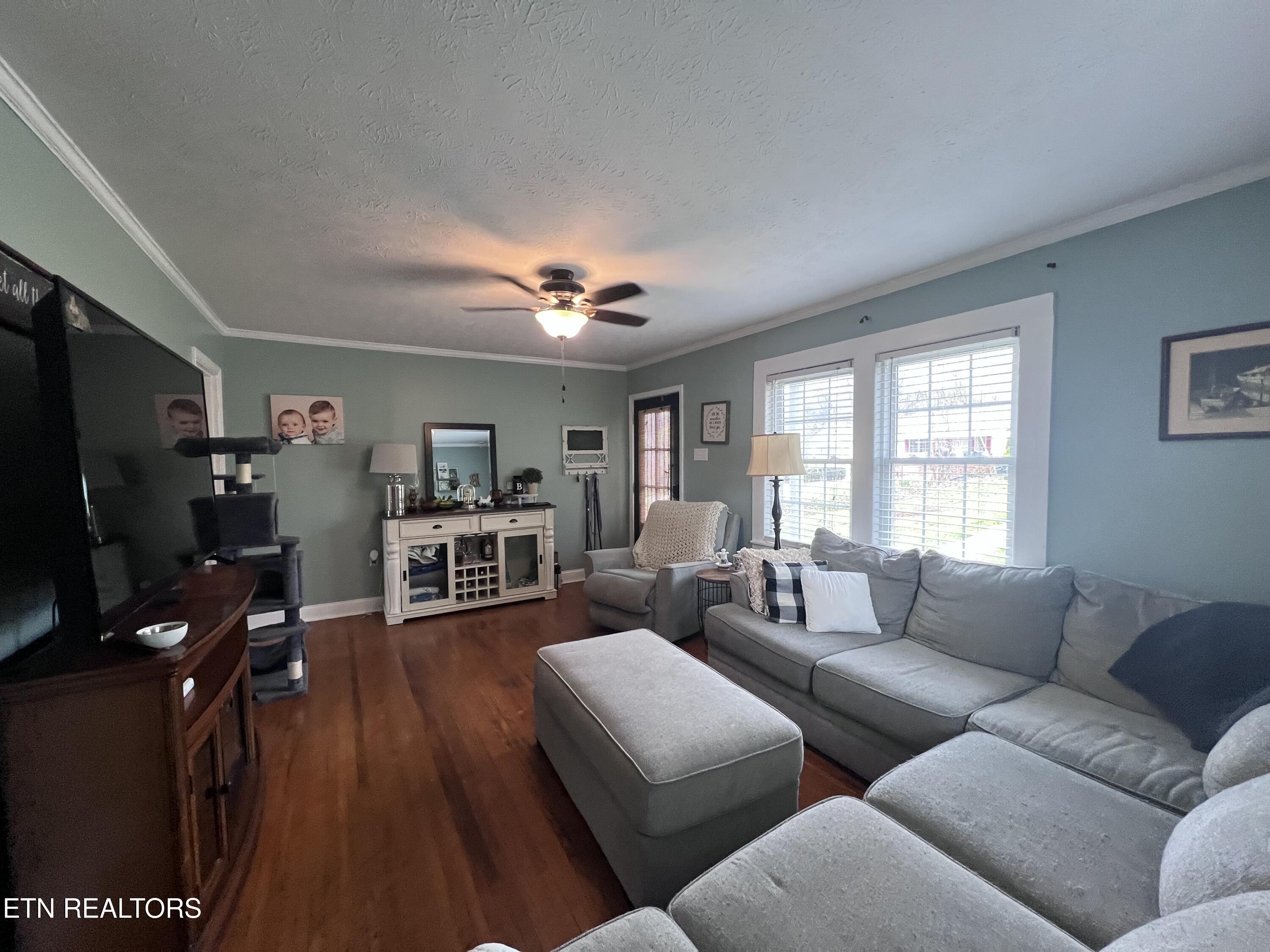 118 E Kentucky Avenue Lafollette TN 37766