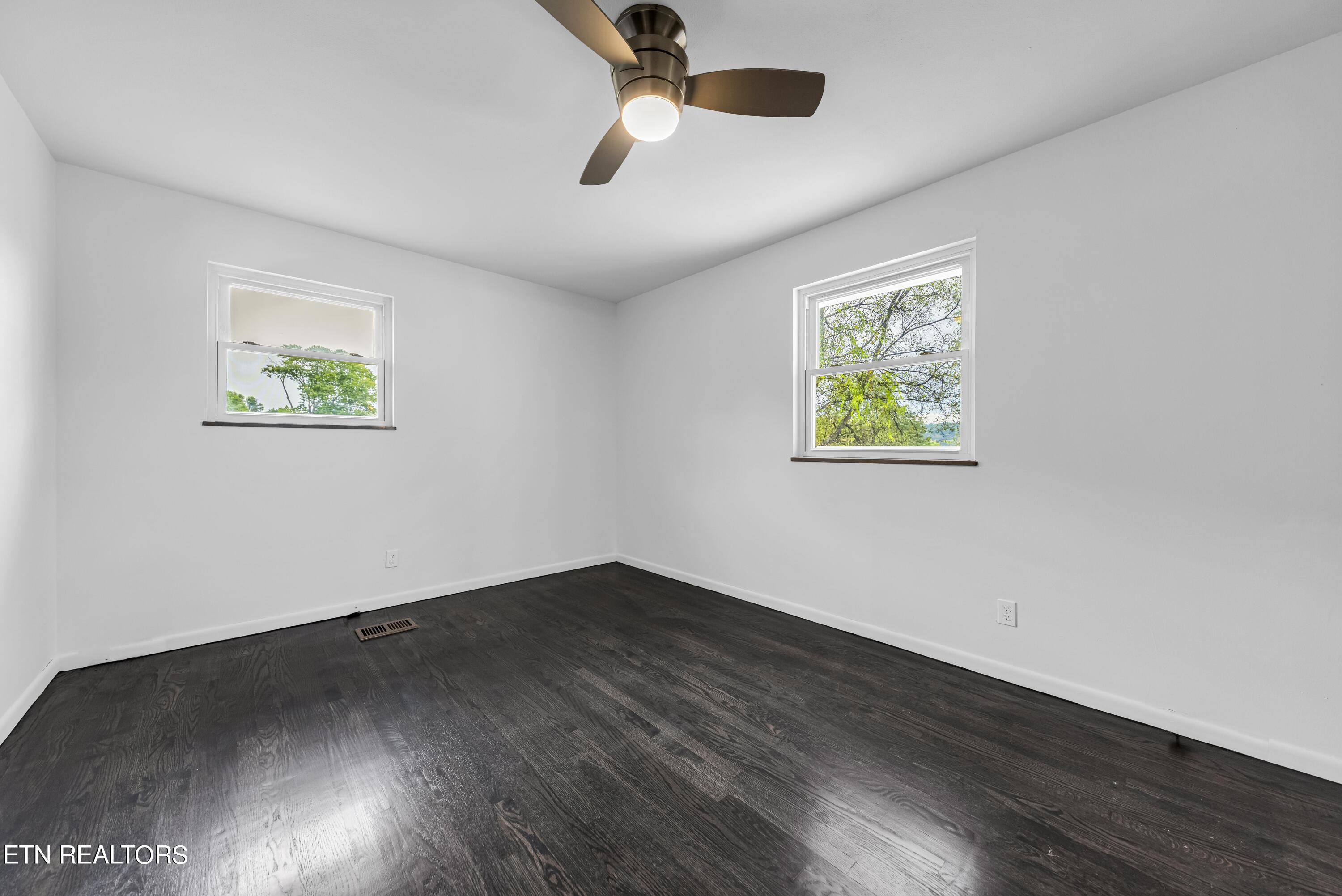 10824 Sonja Drive Knoxville TN 37934