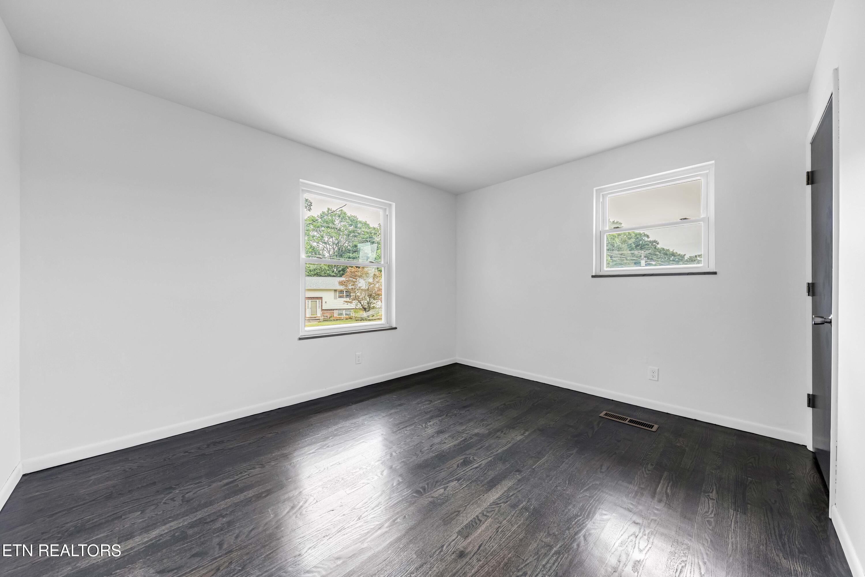 10824 Sonja Drive Knoxville TN 37934