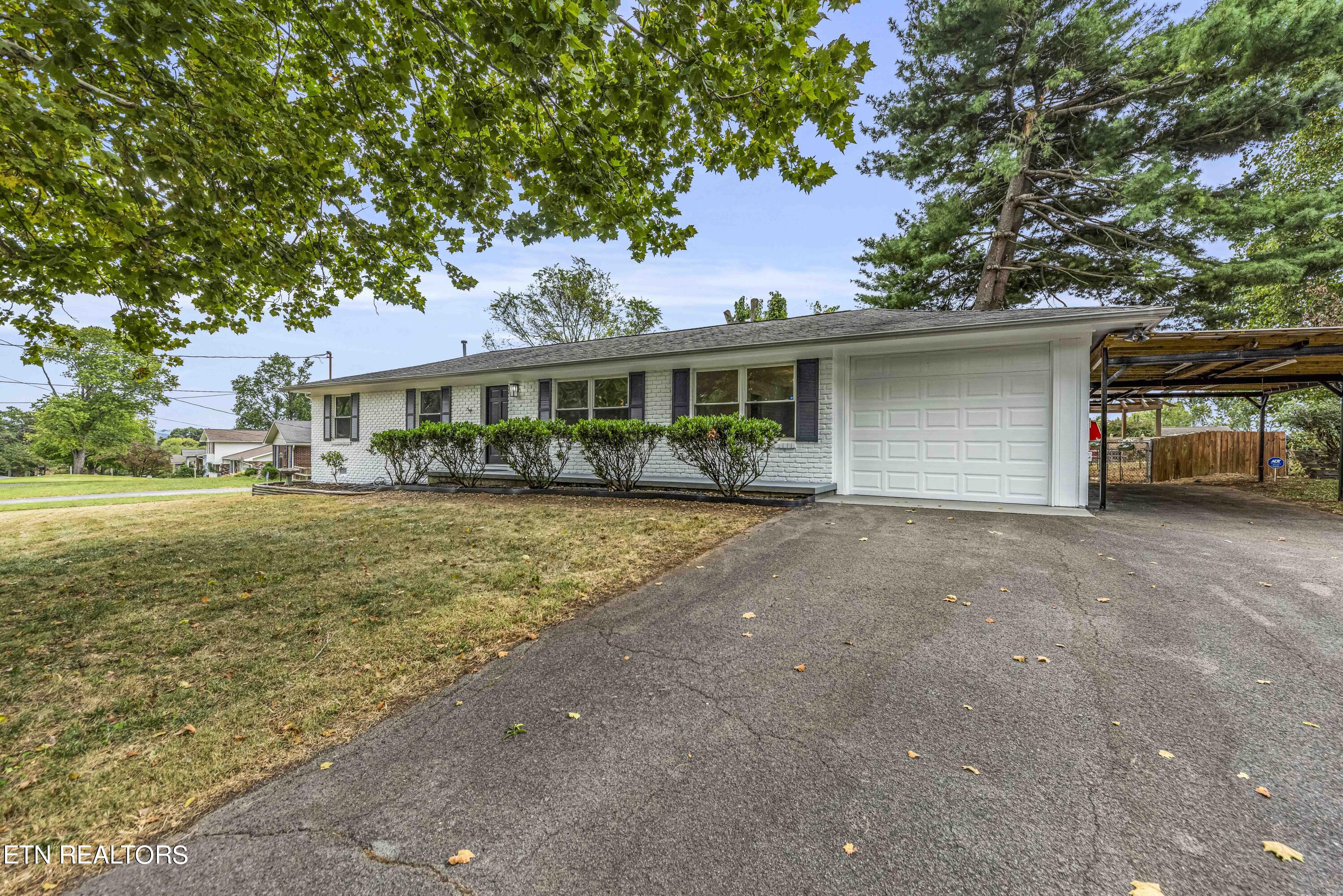 10824 Sonja Drive Knoxville TN 37934