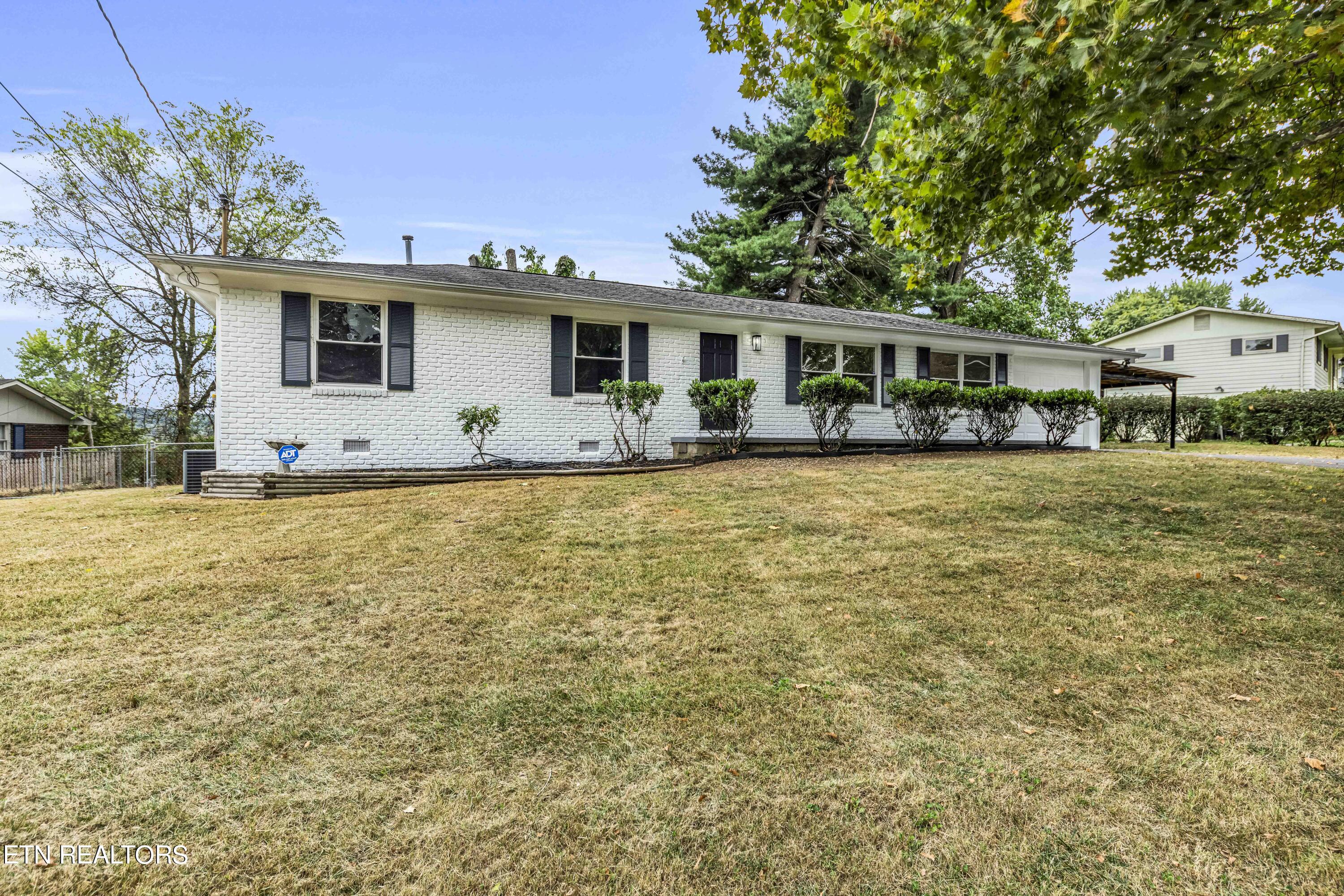 10824 Sonja Drive Knoxville TN 37934
