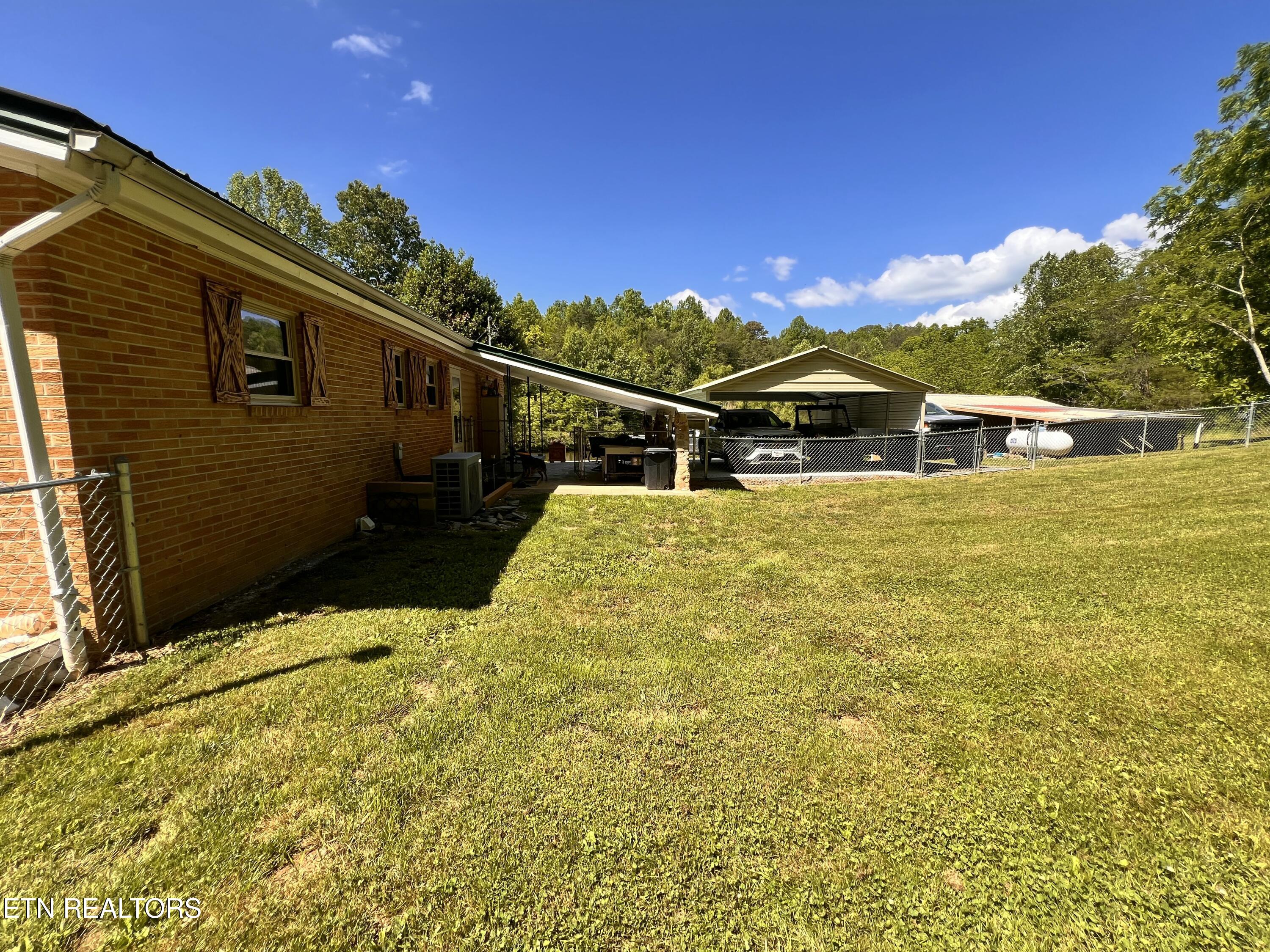 4040 Trail Hollow Road Cosby TN 37722