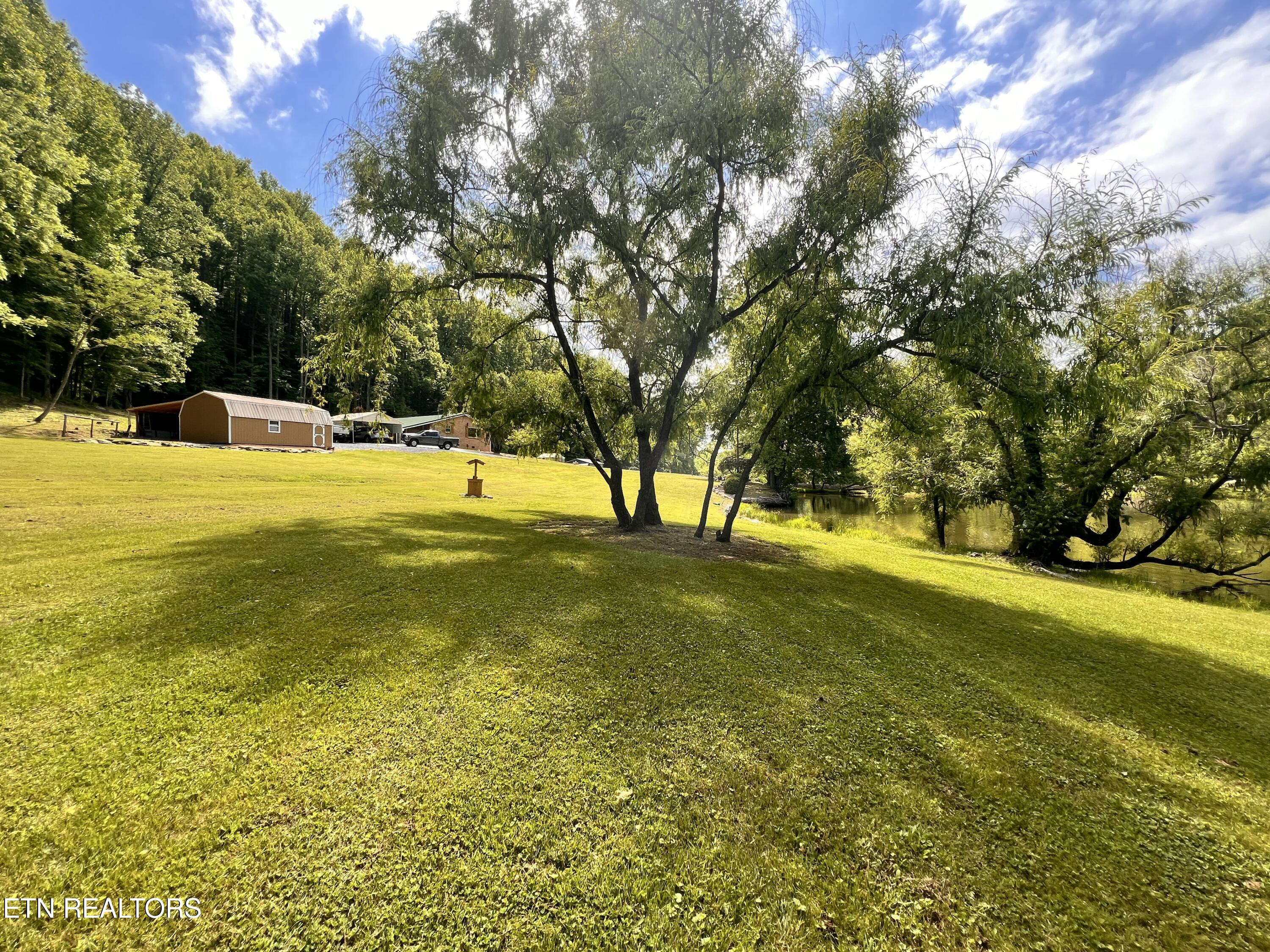 4040 Trail Hollow Road Cosby TN 37722