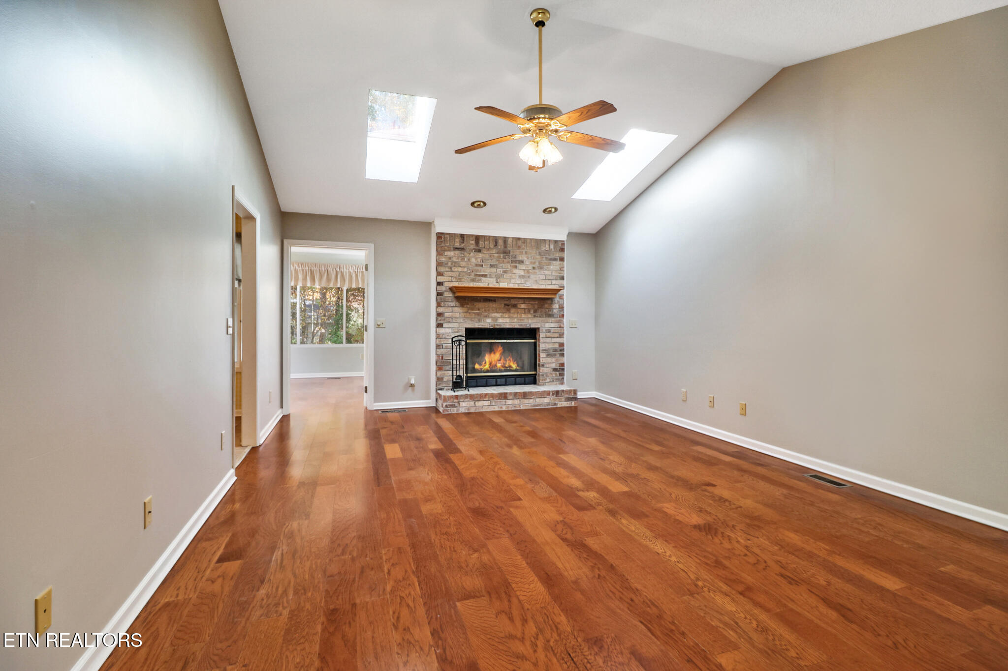112 Lakewood Drive Crossville TN 38558
