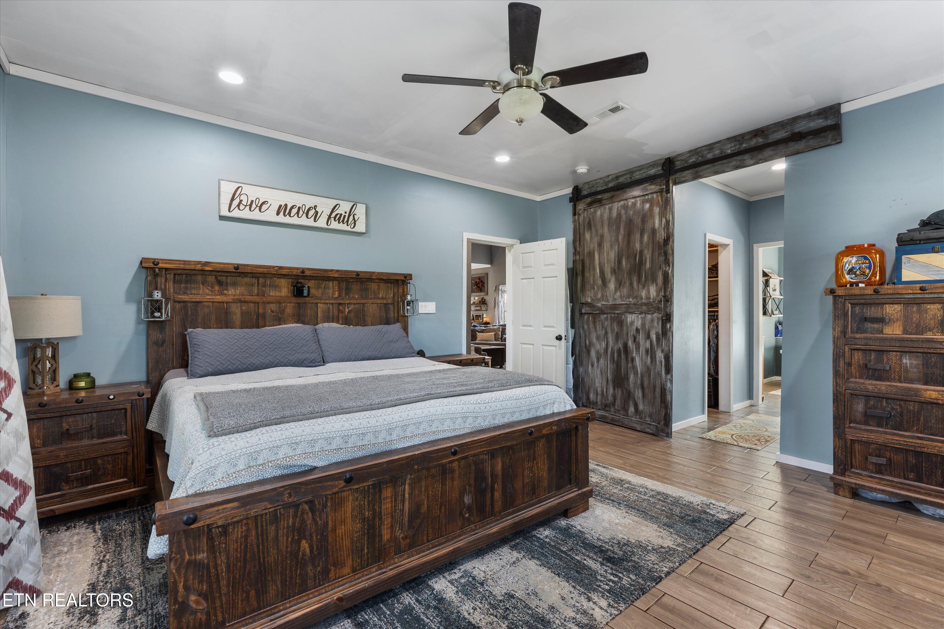 1842 Chapel Road Sevierville TN 37876