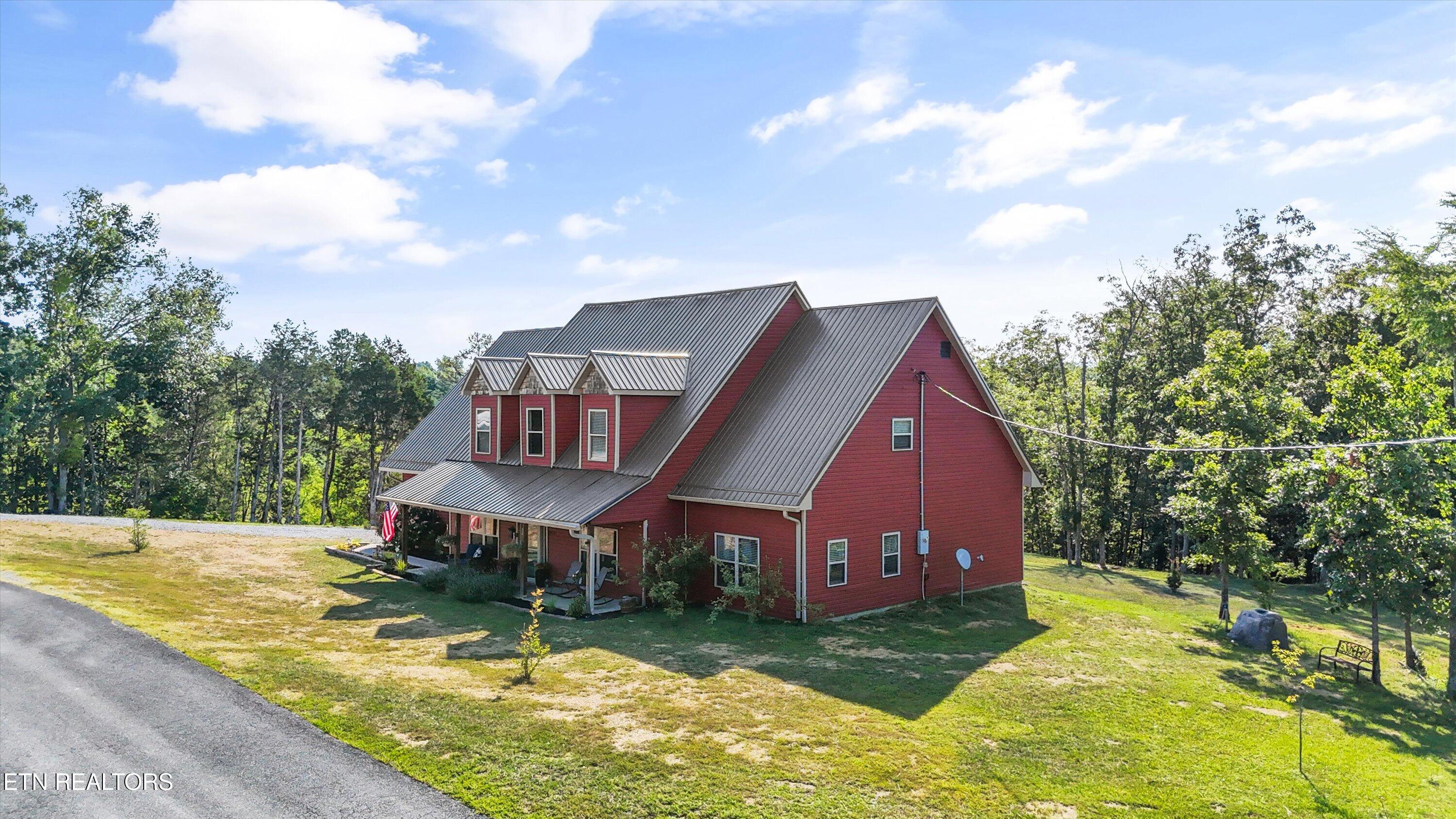 1842 Chapel Road Sevierville TN 37876