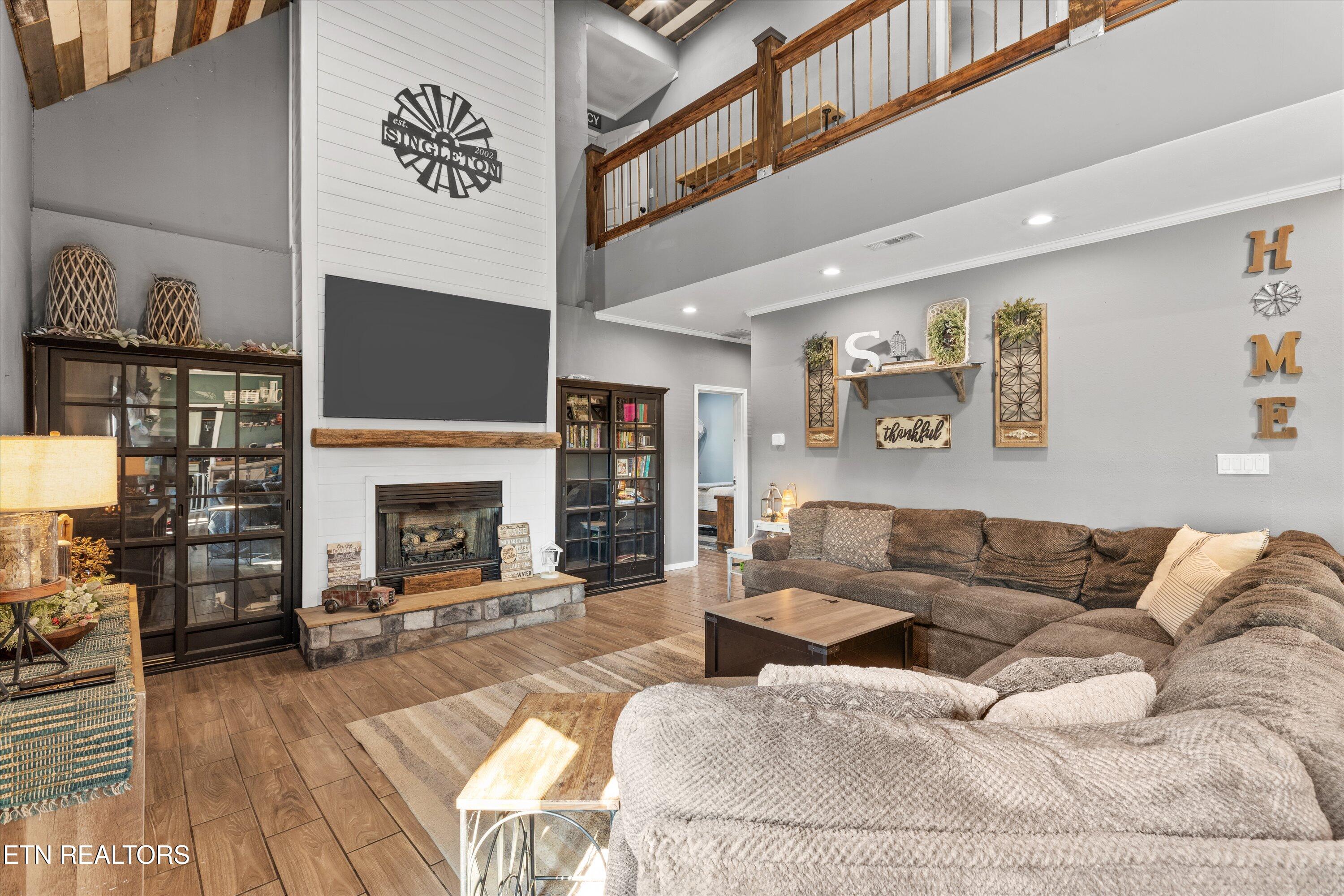 1842 Chapel Road Sevierville TN 37876
