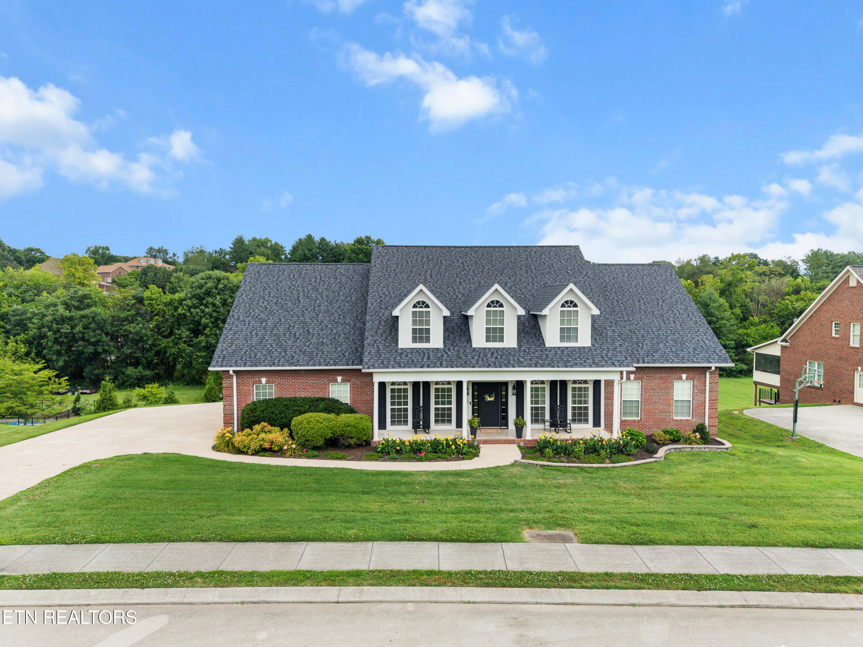 2225 Monticello Drive Maryville TN 37803