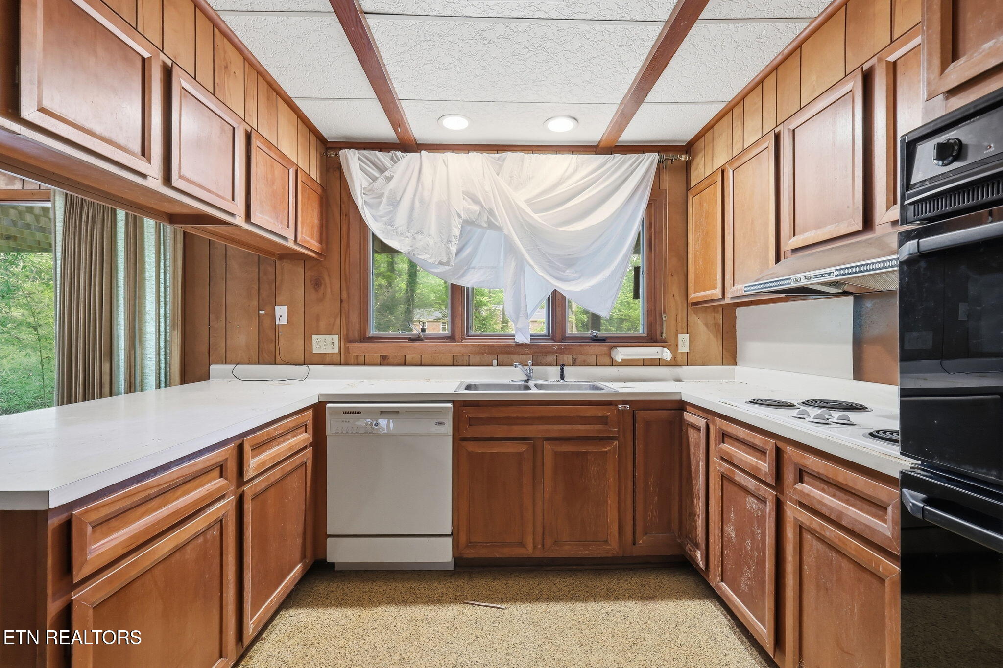 114 Balboa Circle Oak Ridge TN 37830