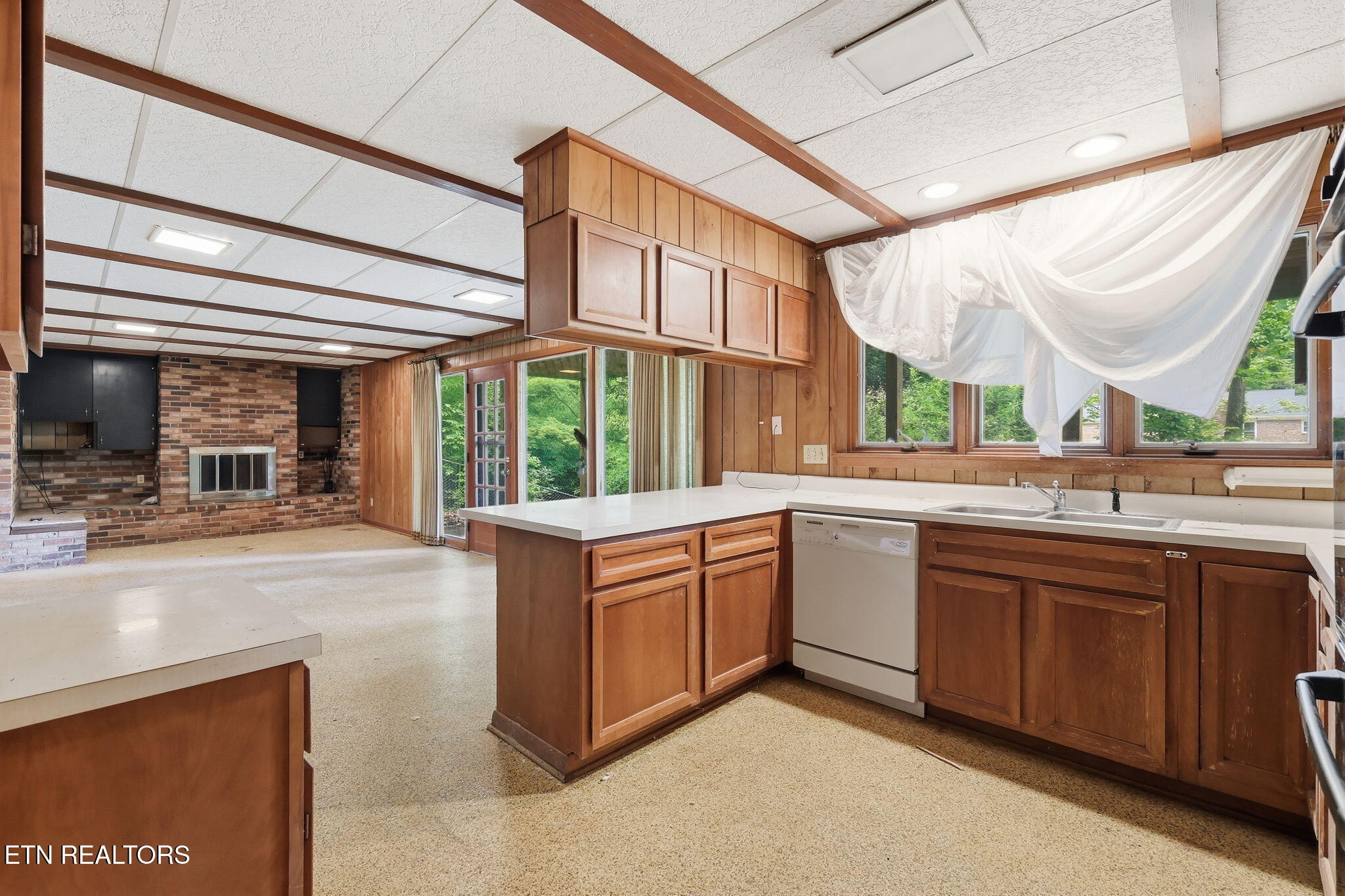 114 Balboa Circle Oak Ridge TN 37830