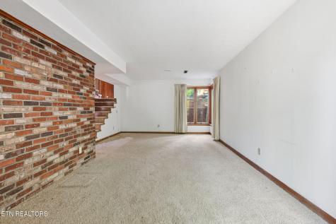 114 Balboa Circle Oak Ridge TN 37830