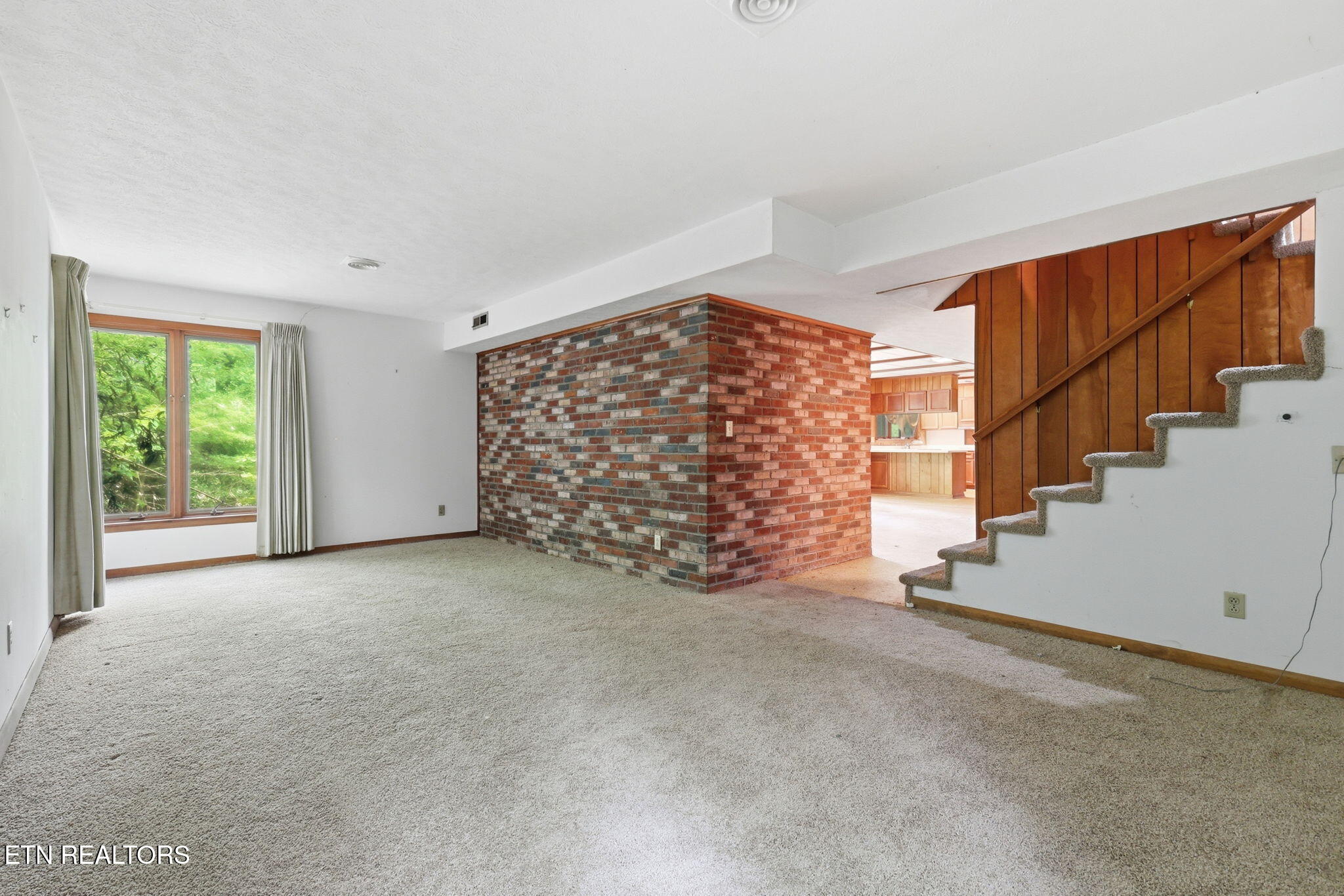 114 Balboa Circle Oak Ridge TN 37830