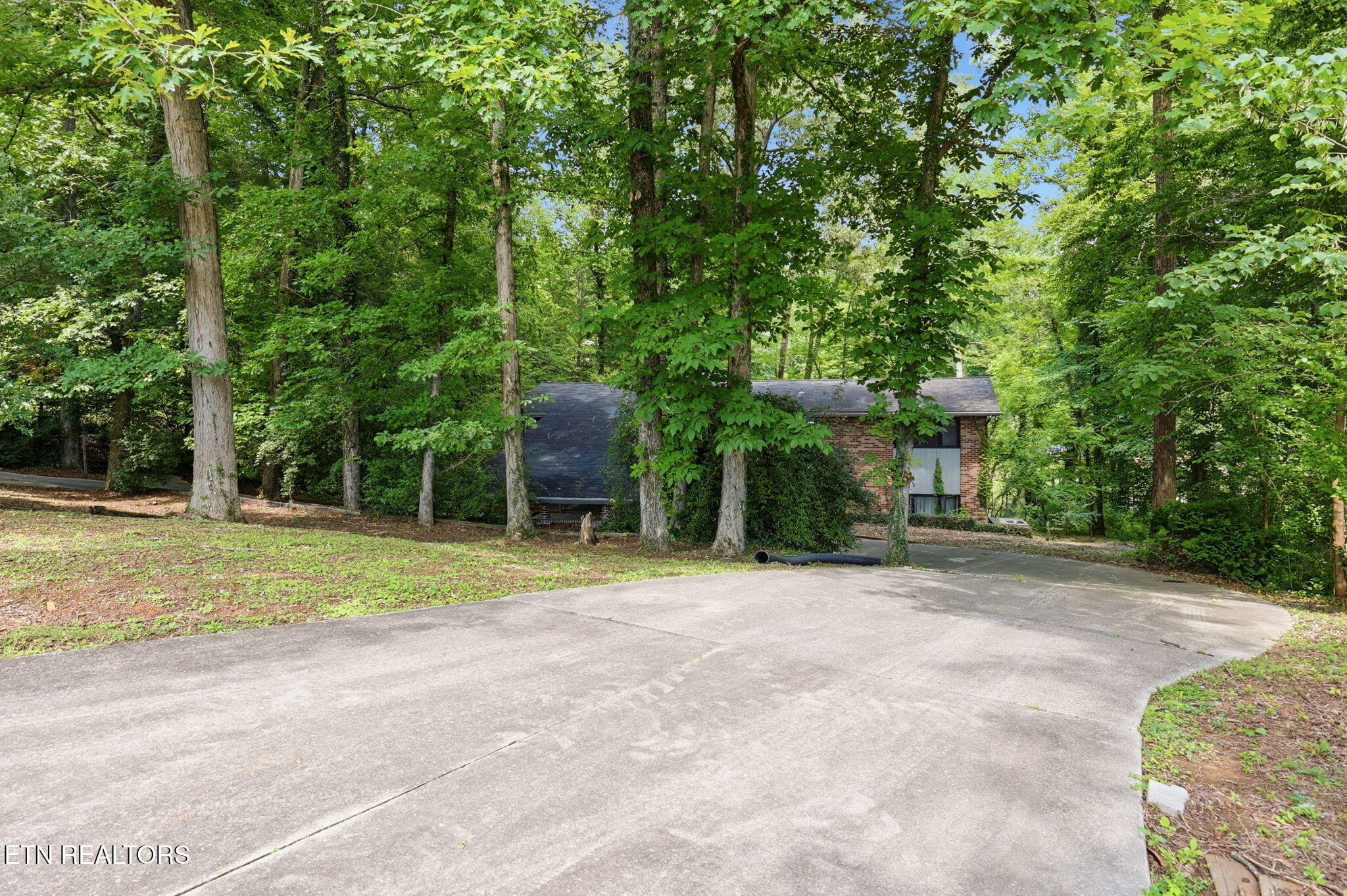 114 Balboa Circle Oak Ridge TN 37830