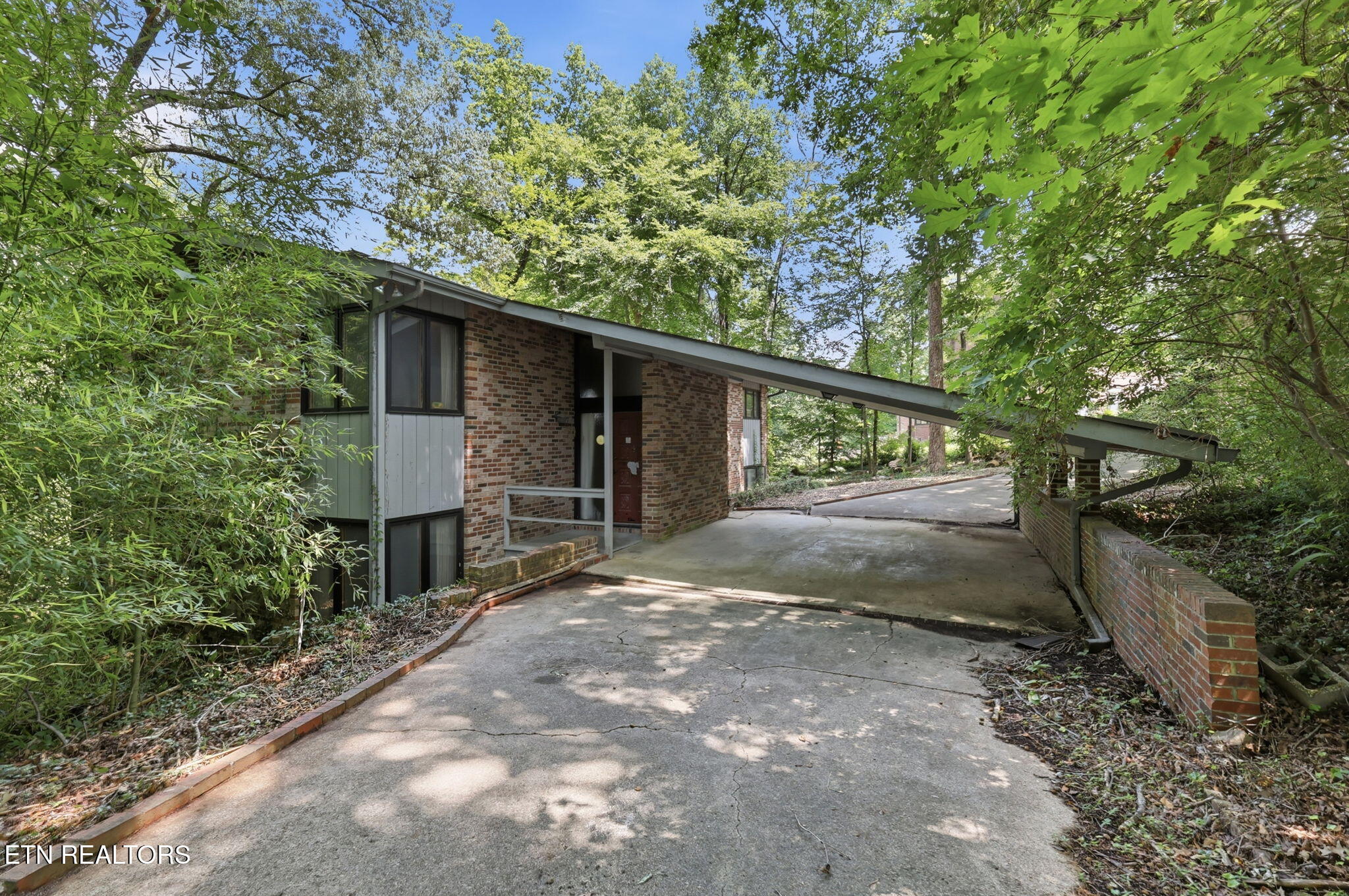 114 Balboa Circle Oak Ridge TN 37830