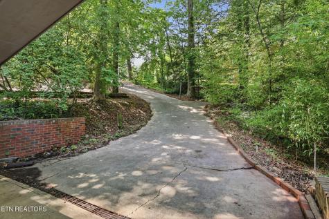 114 Balboa Circle Oak Ridge TN 37830