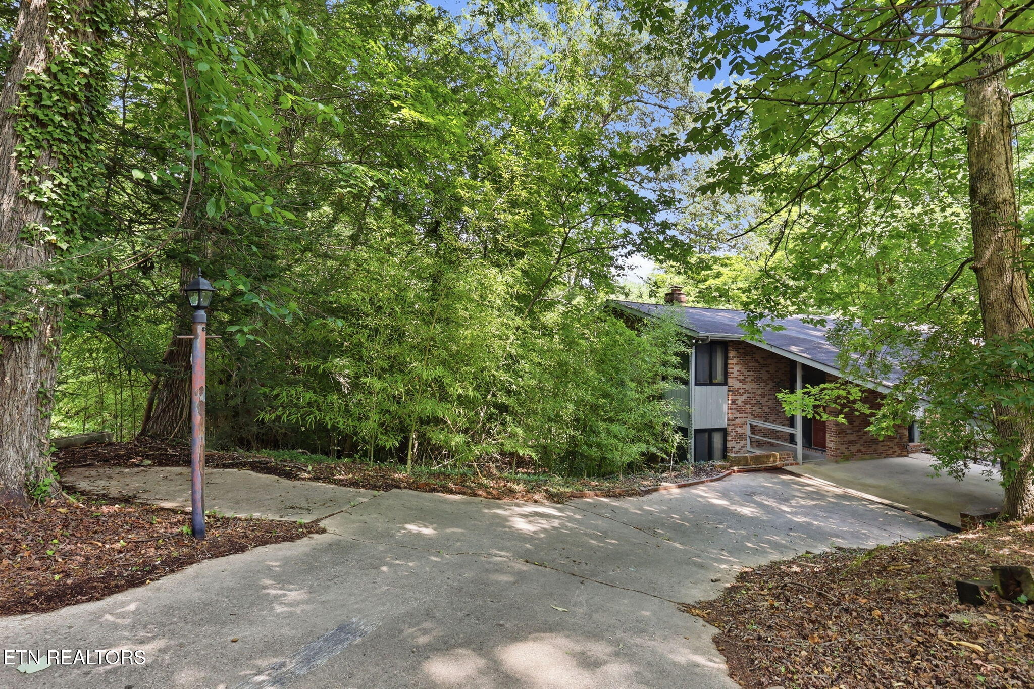 114 Balboa Circle Oak Ridge TN 37830