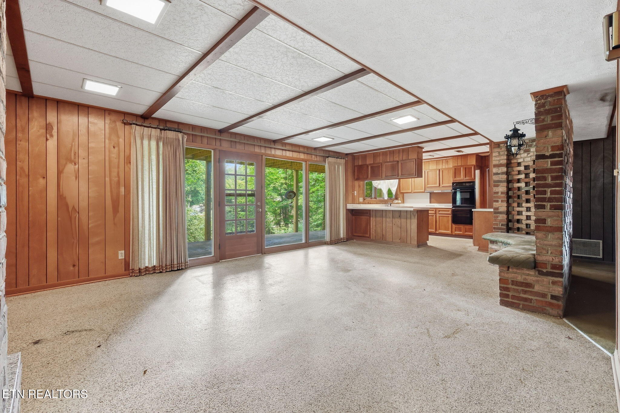 114 Balboa Circle Oak Ridge TN 37830