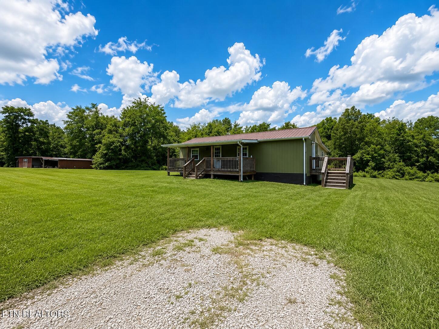 868 Fritzsche Loop Jamestown TN 38556