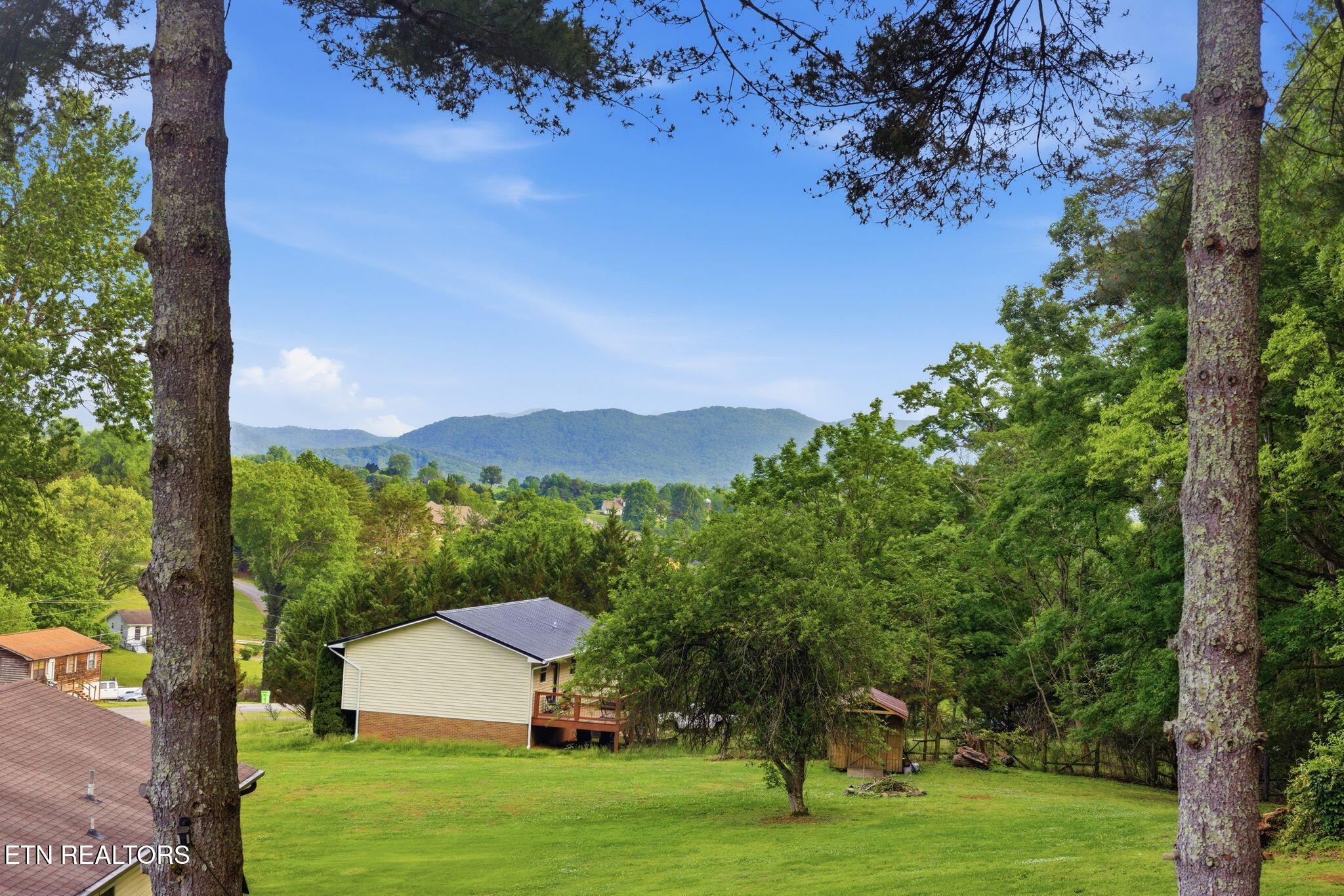 129 Wildwood Hills Drive Maryville TN 37804