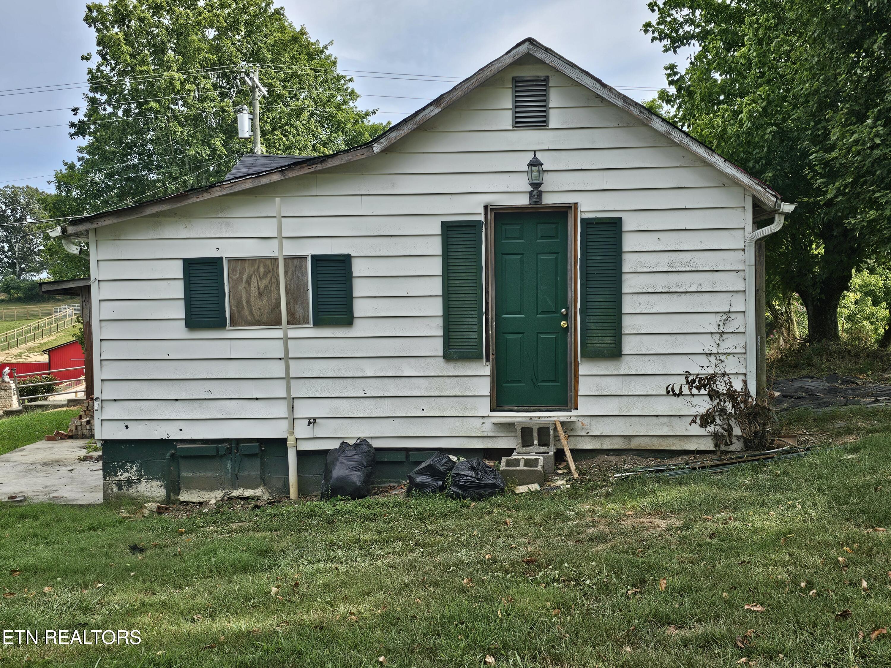 2433 Sweetwater Vonore Road Sweetwater TN 37874