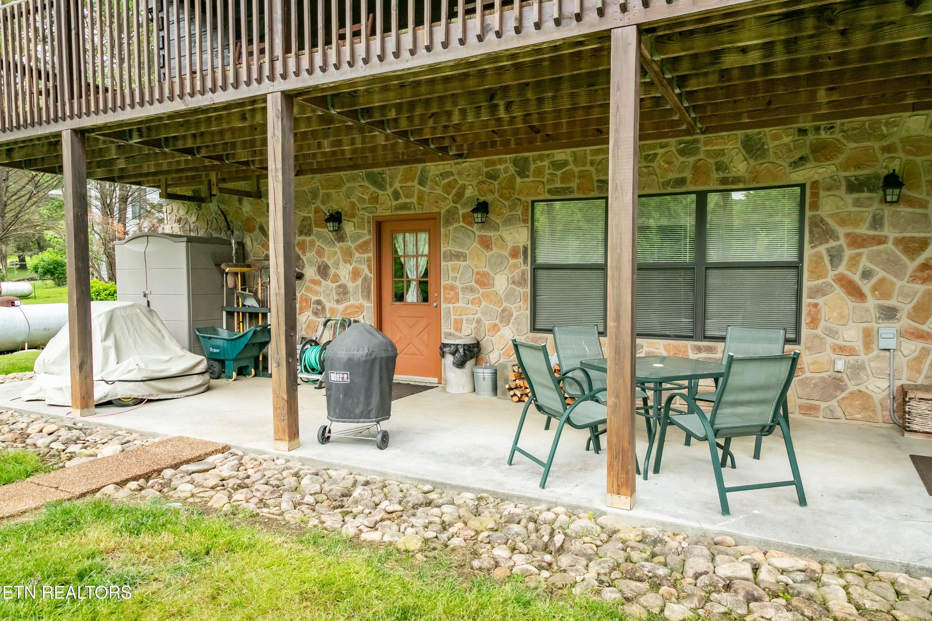 3525 Autumn Woods Lane Sevierville TN 37862