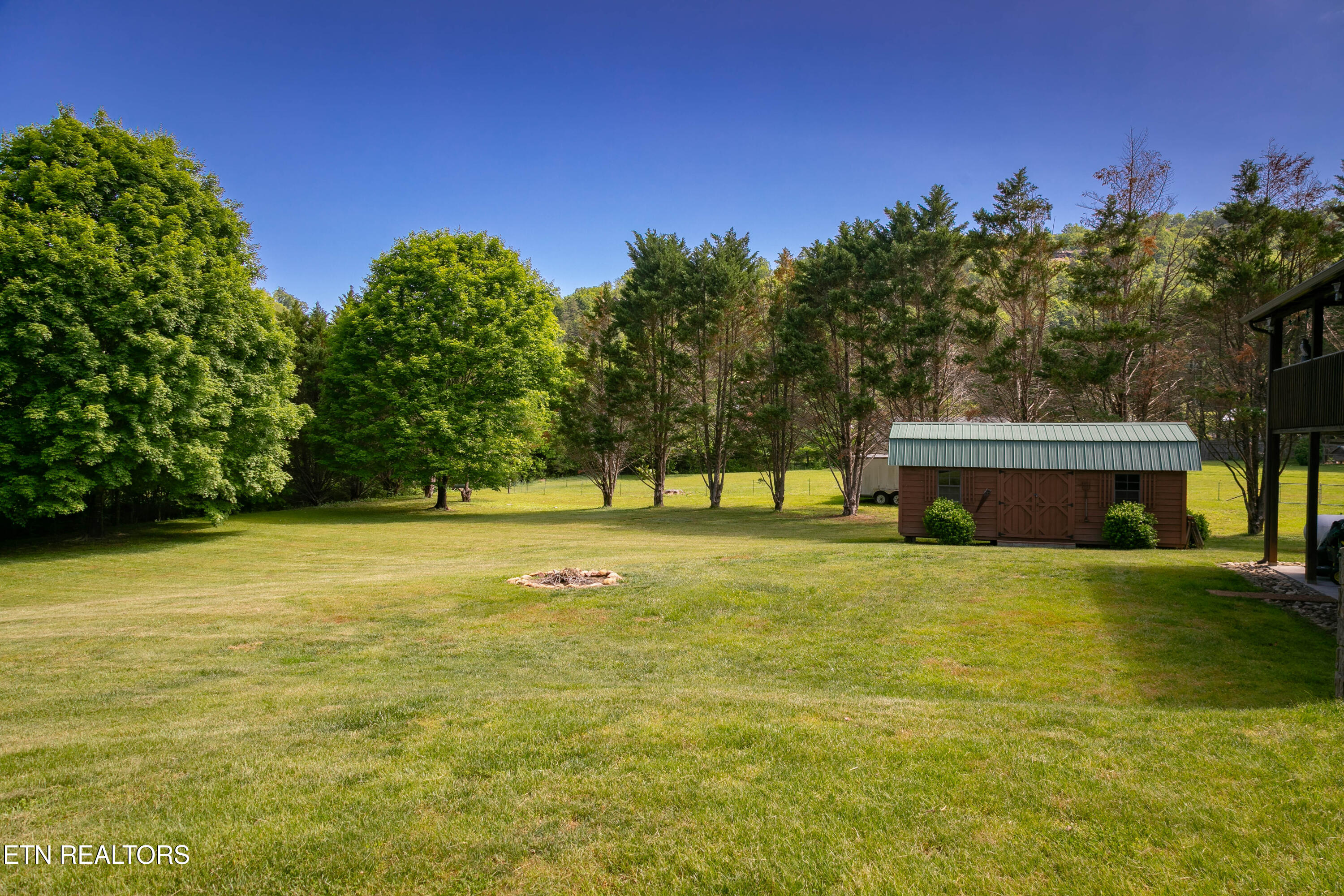 3525 Autumn Woods Lane Sevierville TN 37862