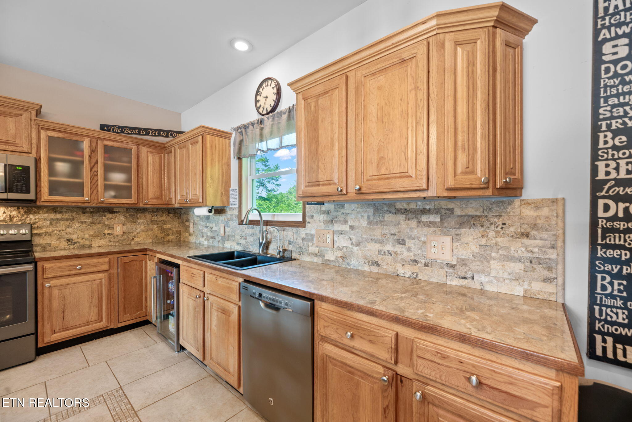155 Island Road New Tazewell TN 37825