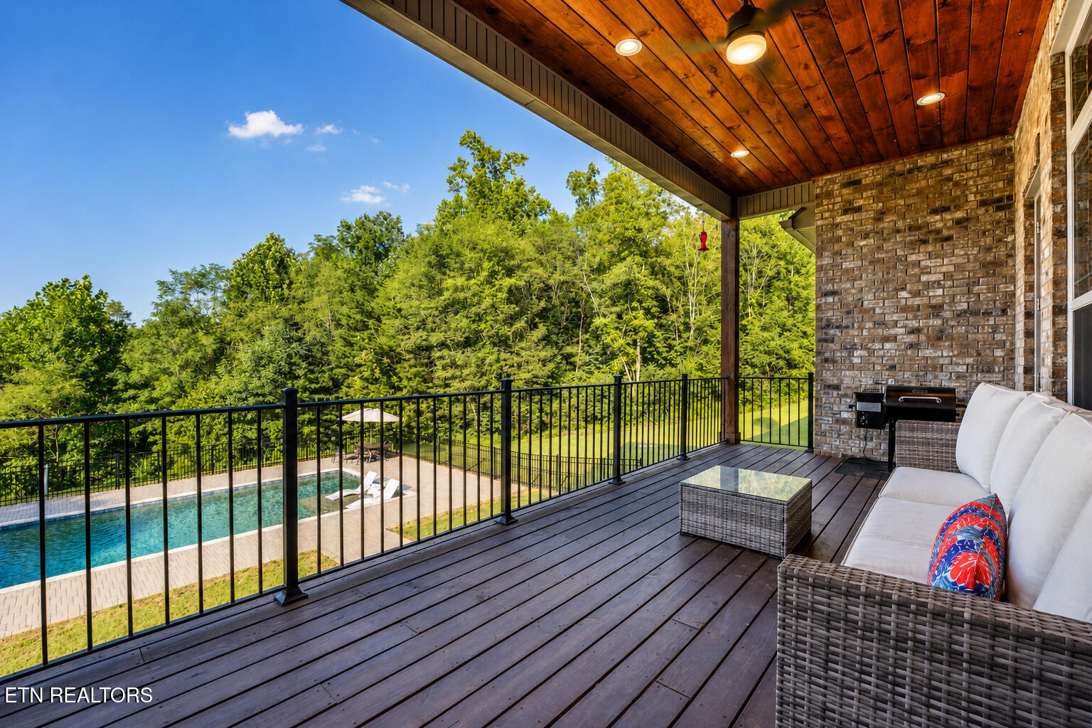 6841 Redtail Hawk Way Knoxville TN 37921
