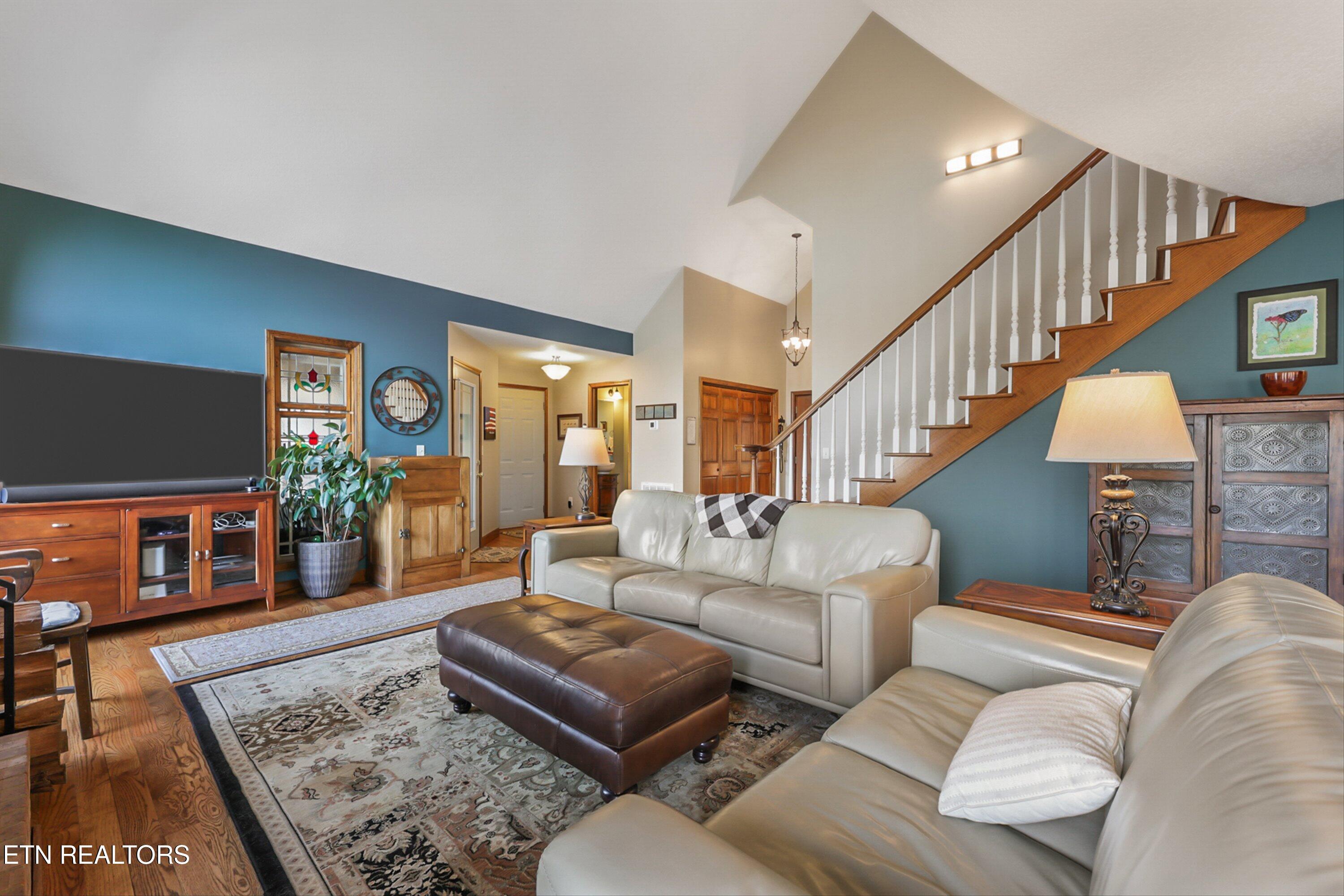 891 Yoakum Hollow Road Jacksboro TN 37757