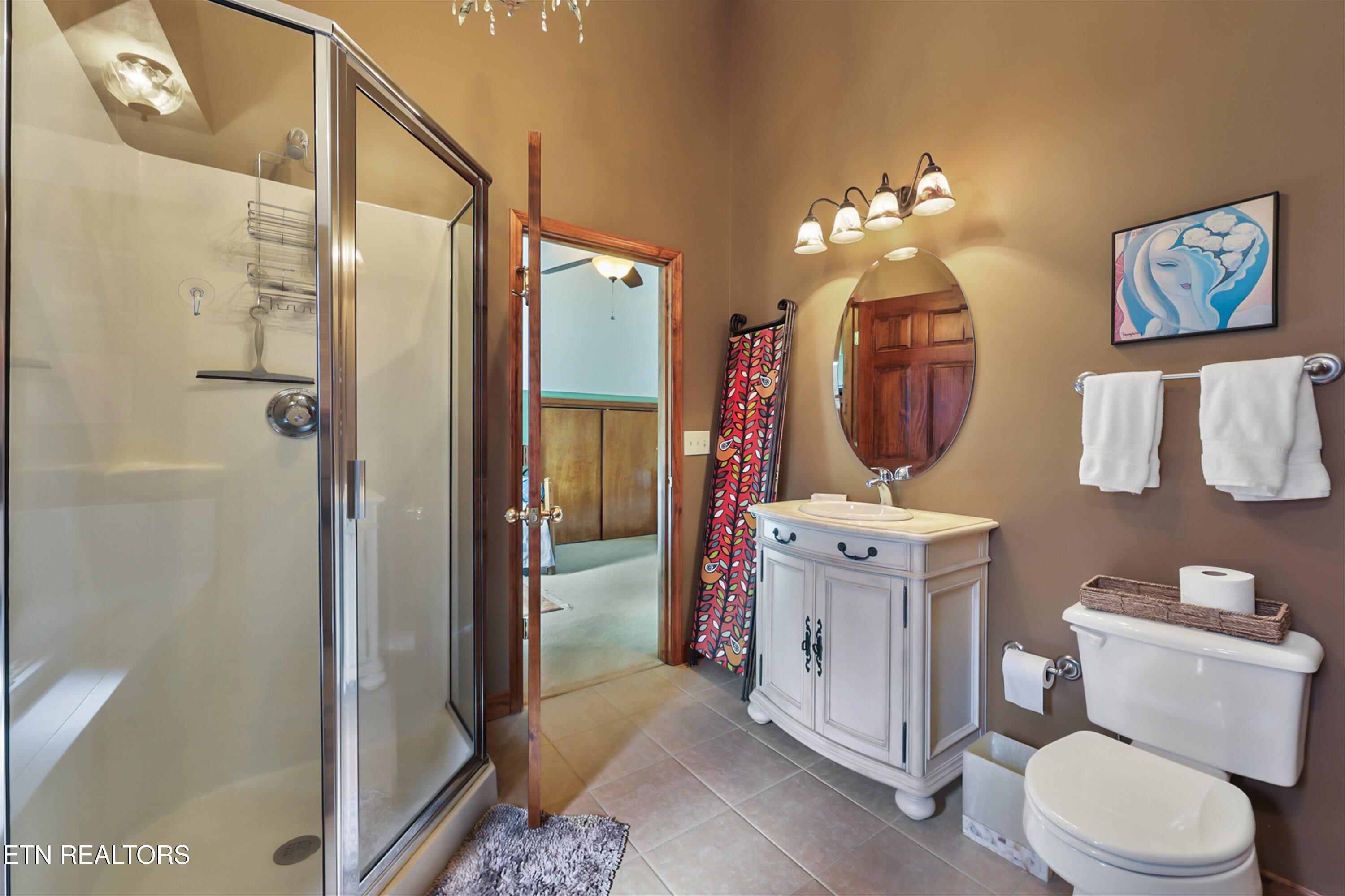 891 Yoakum Hollow Road Jacksboro TN 37757