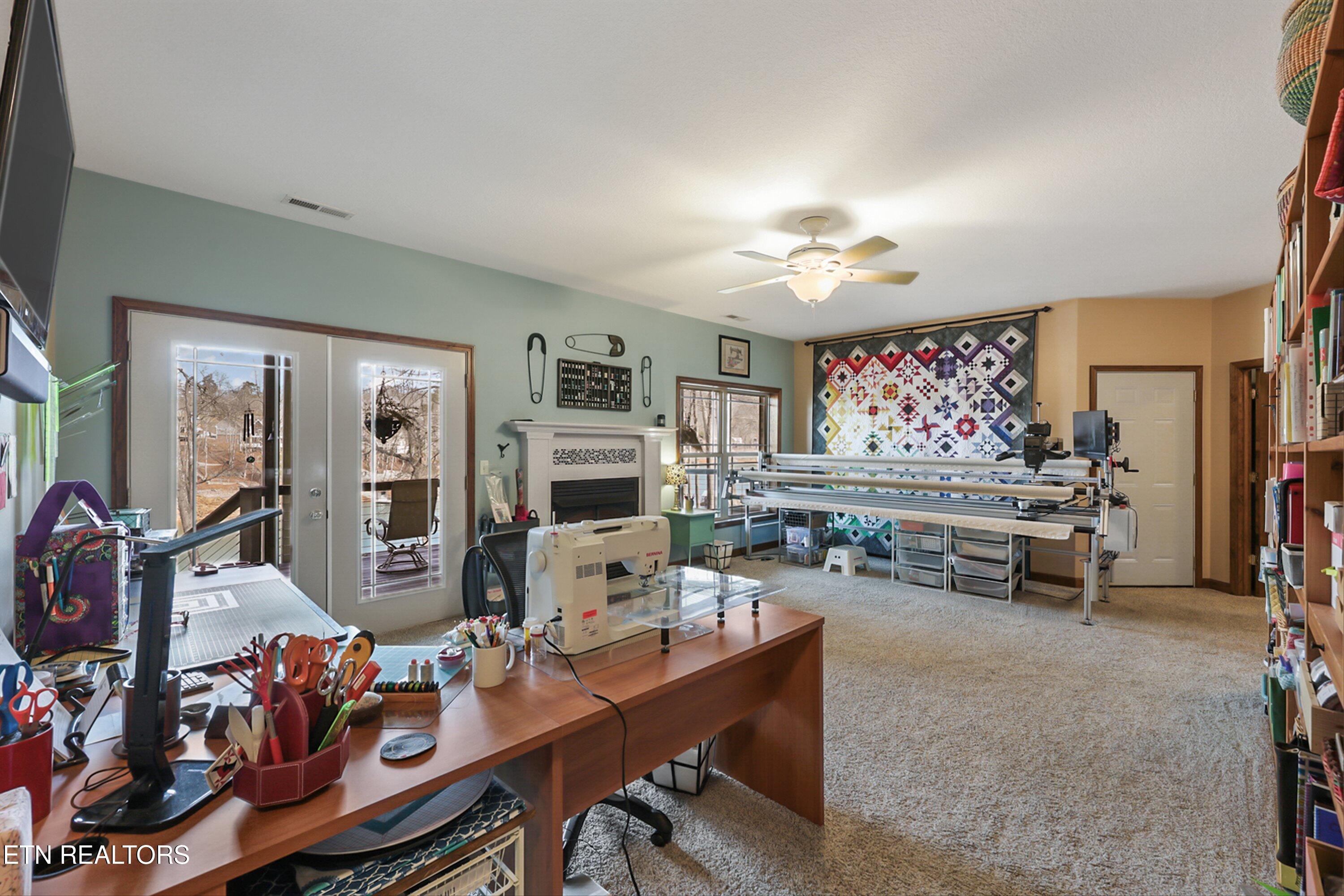 891 Yoakum Hollow Road Jacksboro TN 37757